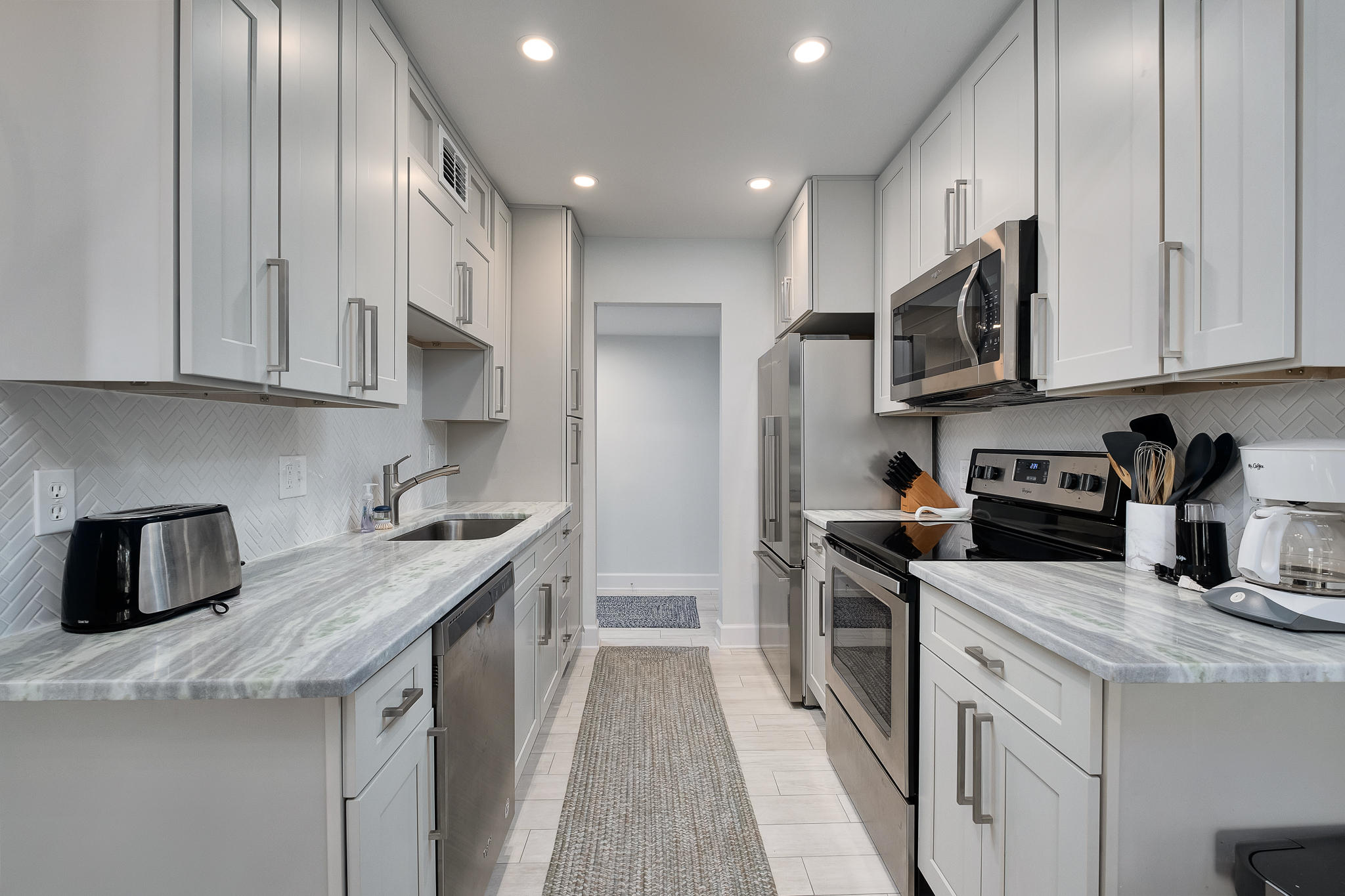 SEASCAPE CONDO GARDEN VILLA - Residential