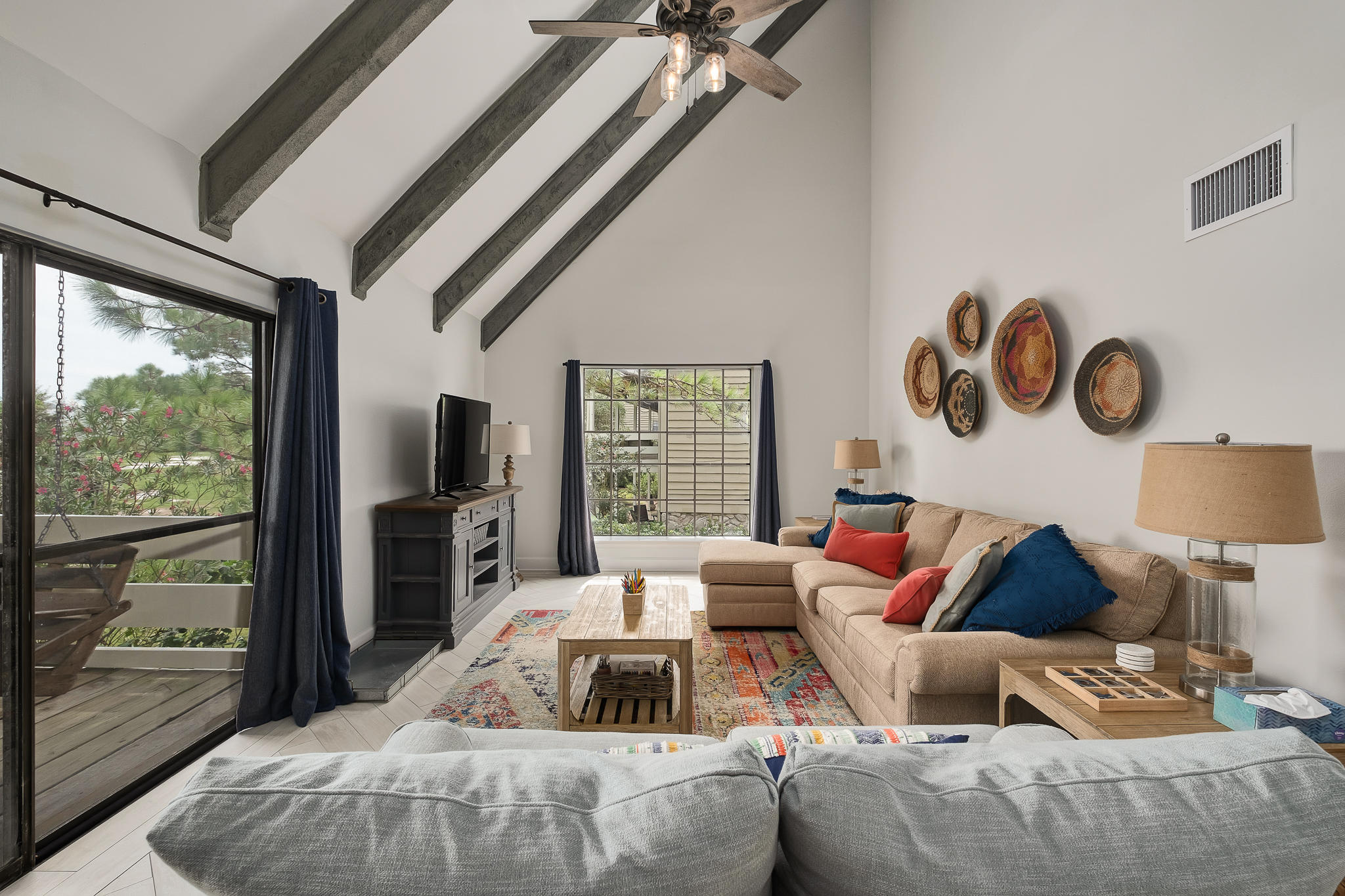 SEASCAPE CONDO GARDEN VILLA - Residential