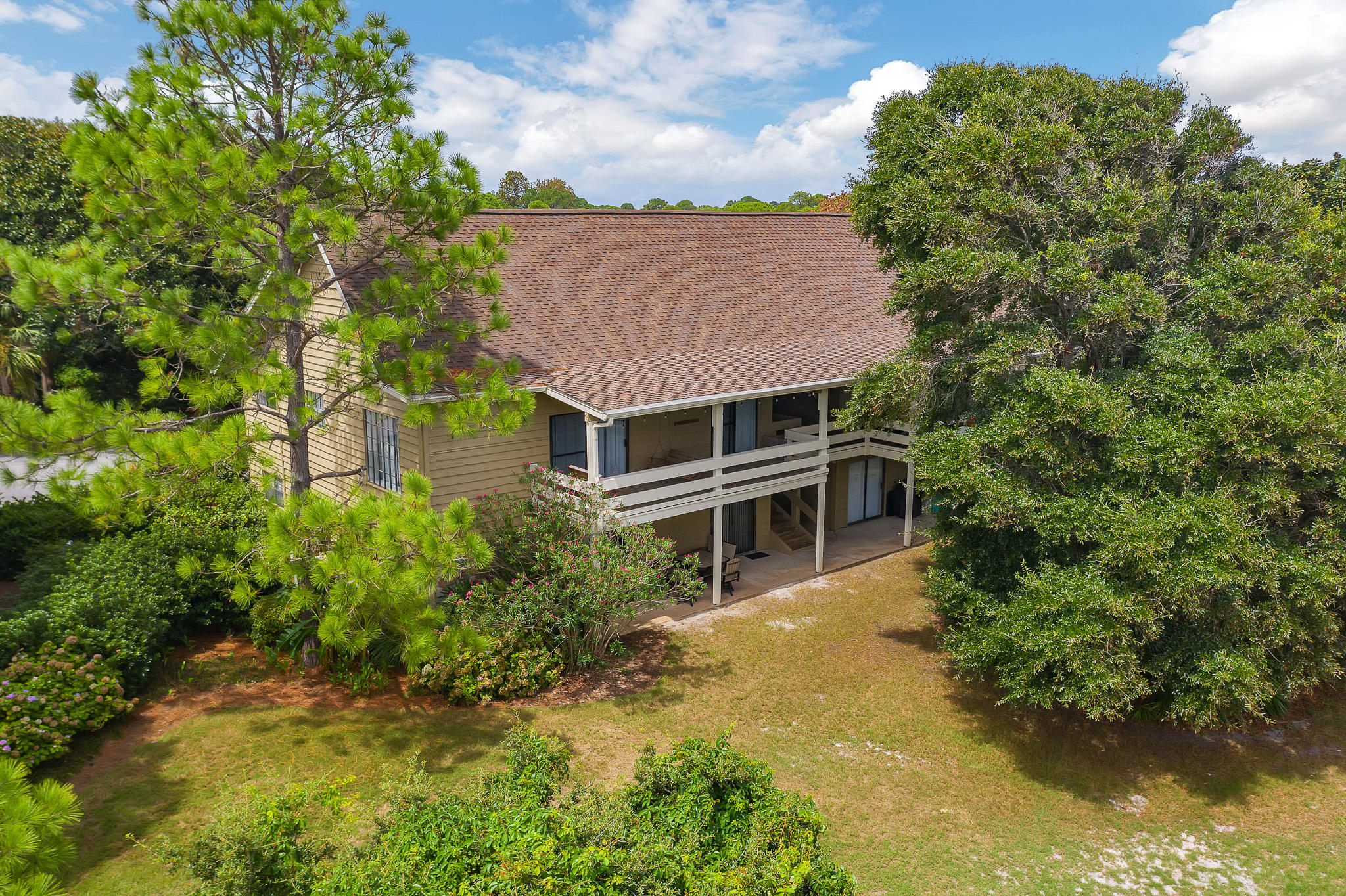 SEASCAPE CONDO GARDEN VILLA - Residential