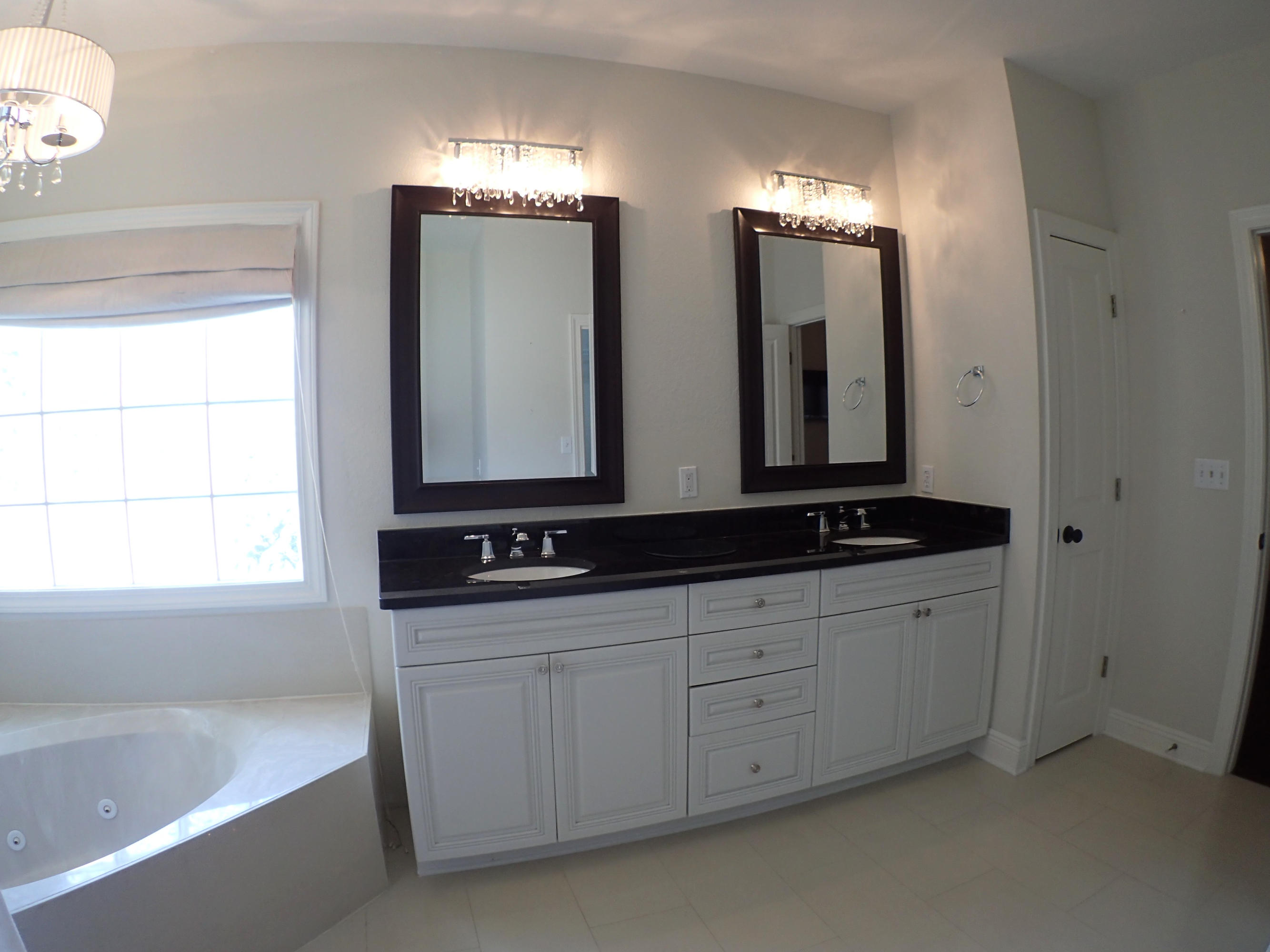 EMERALD BAY PH 1A - Residential