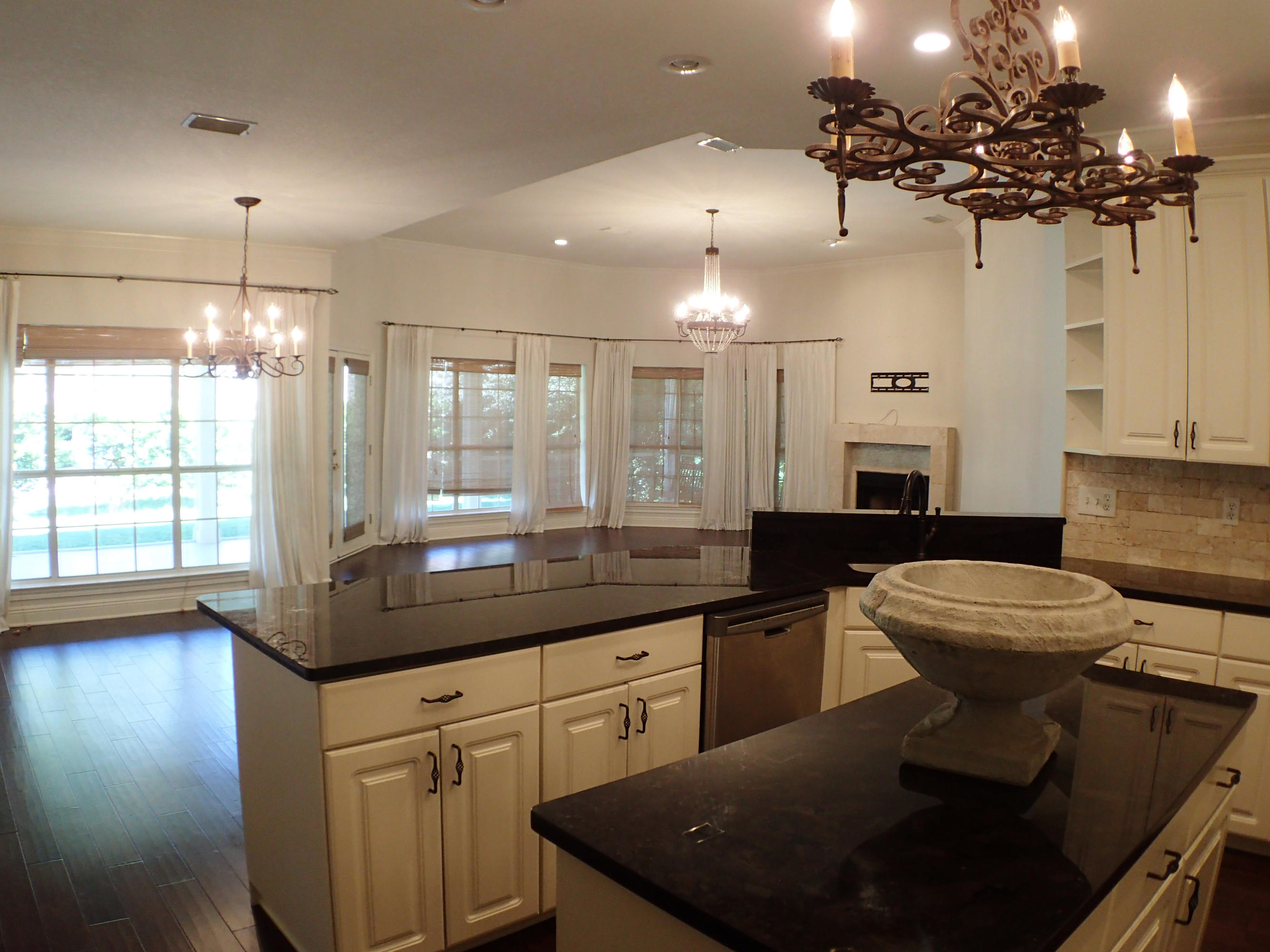 EMERALD BAY PH 1A - Residential