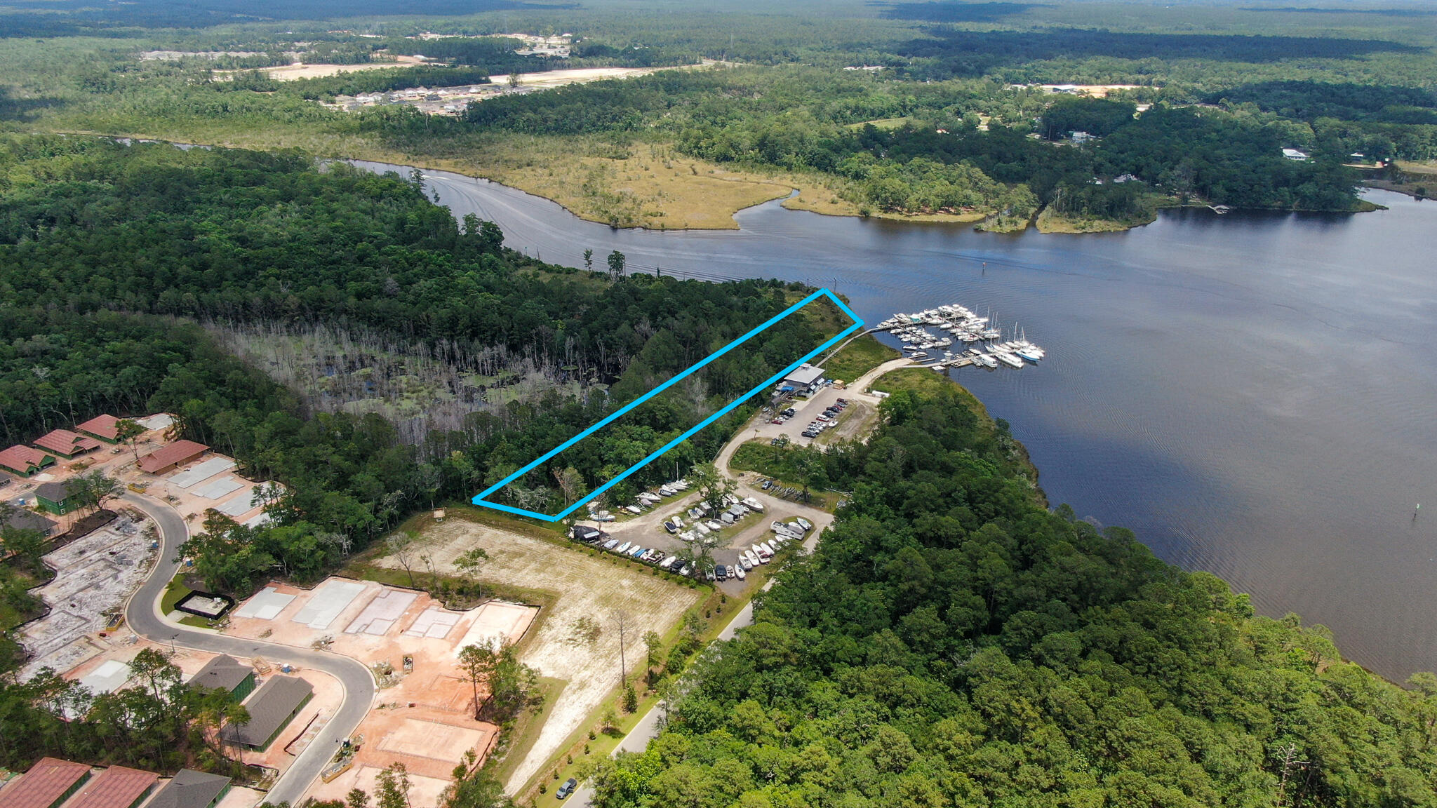 XXXX Bayou Lagrange