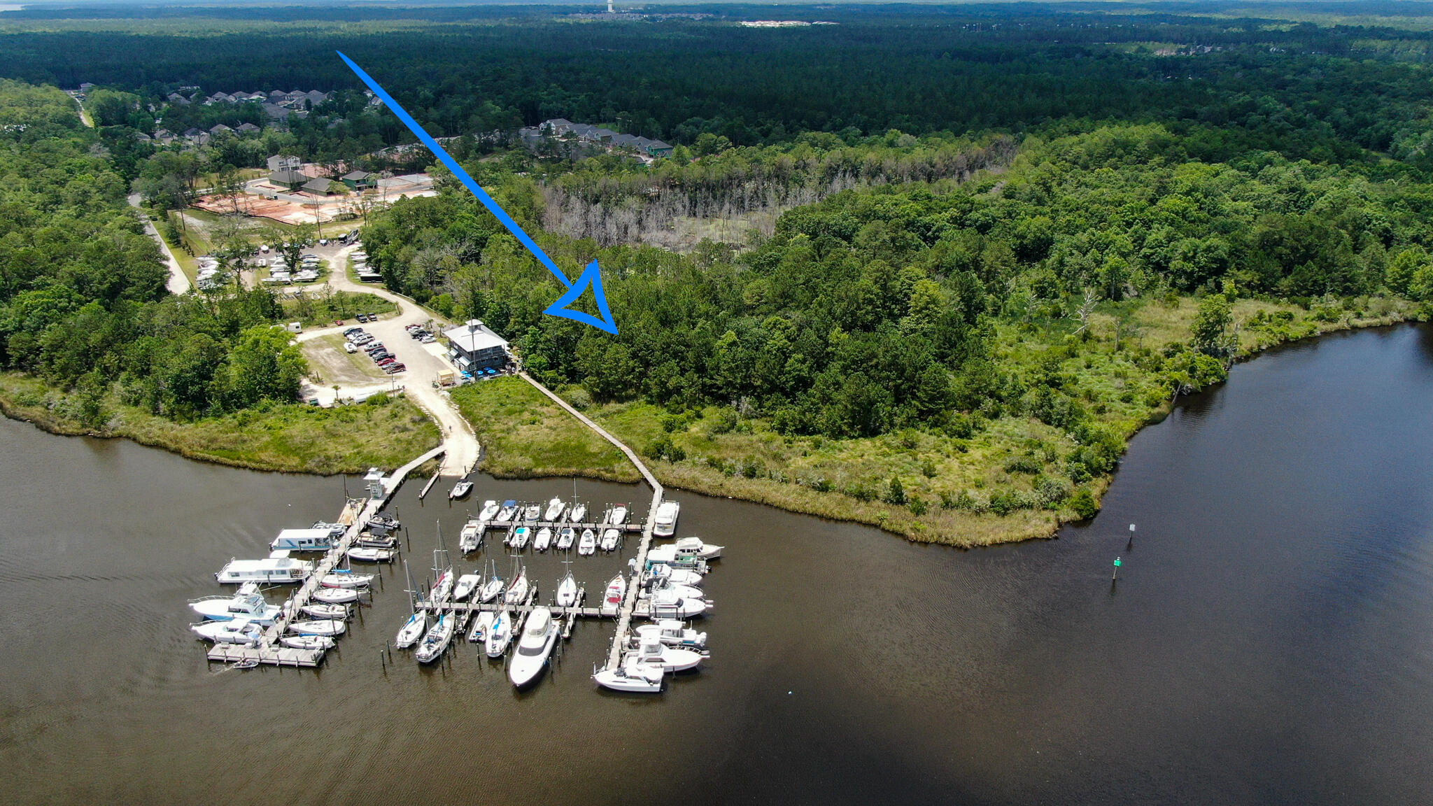 NO RECORDED SUBDIVISION - Land