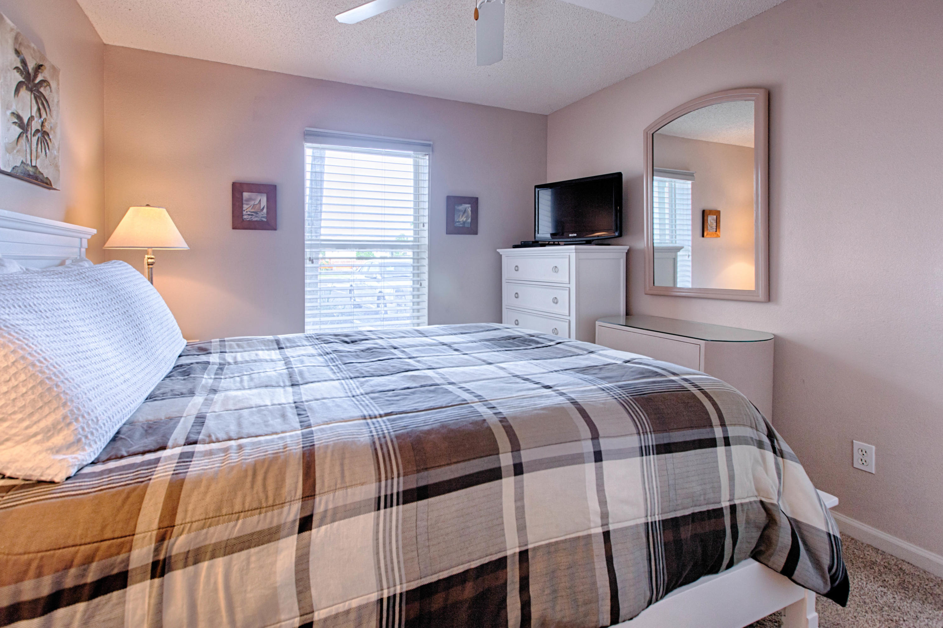 CIBONEY CONDO - Residential