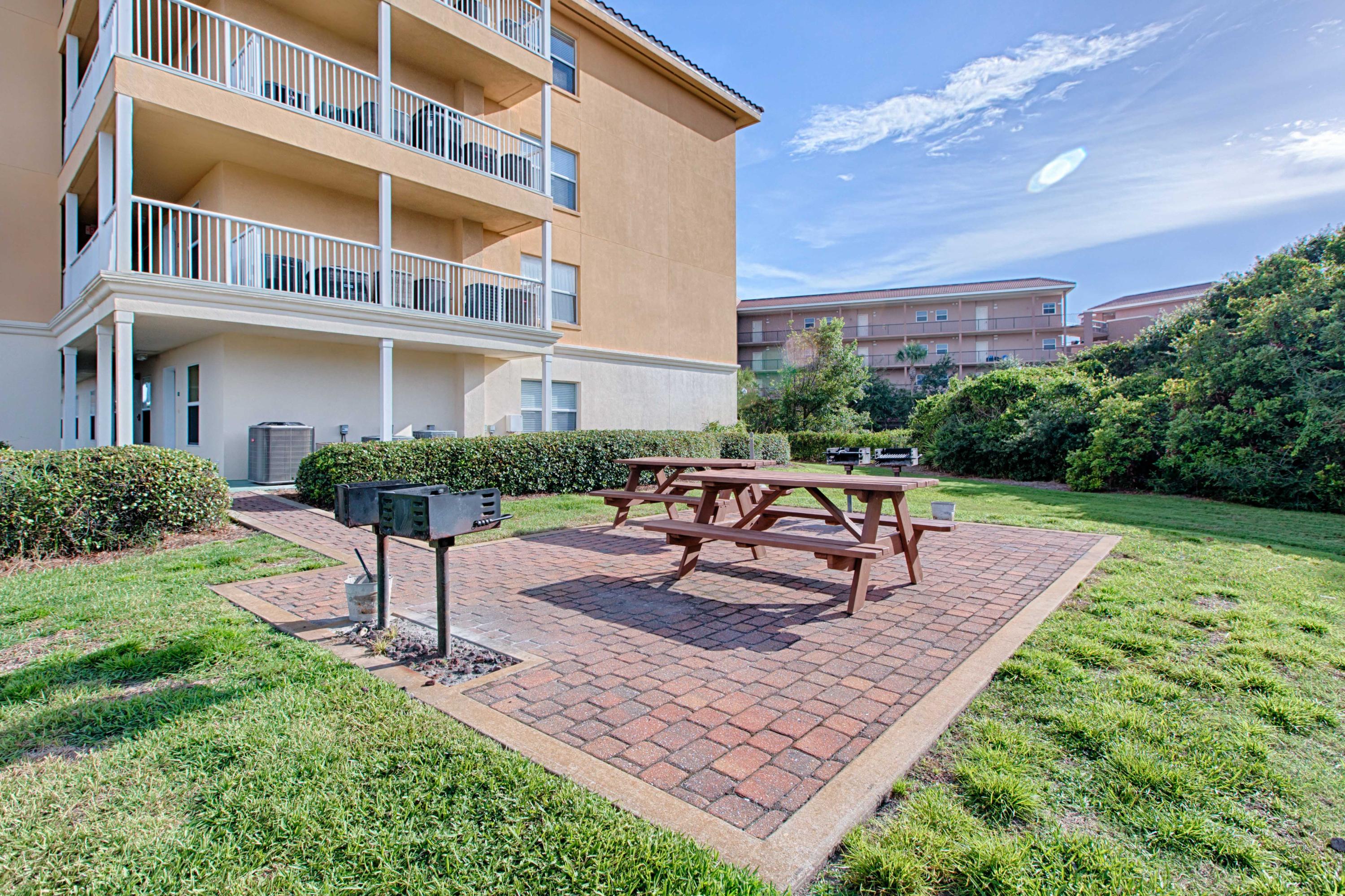 CIBONEY CONDO - Residential