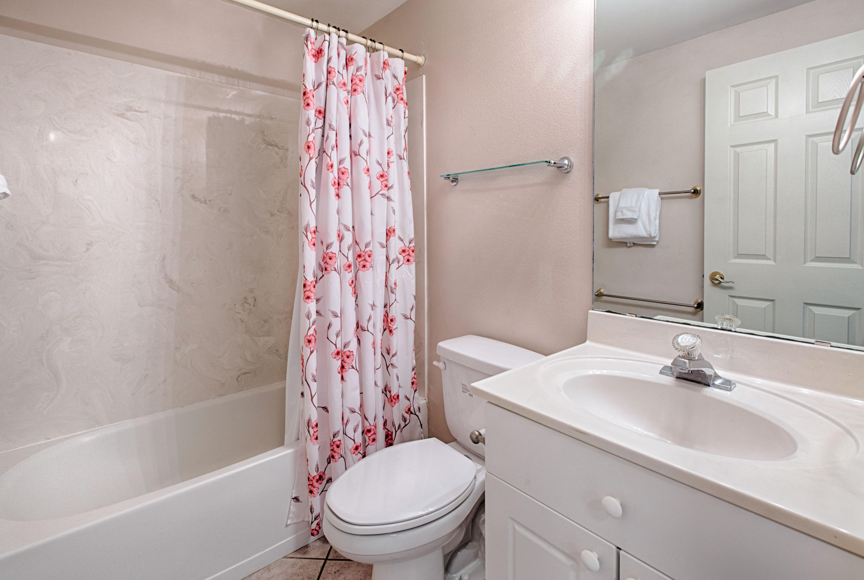 CIBONEY CONDO - Residential