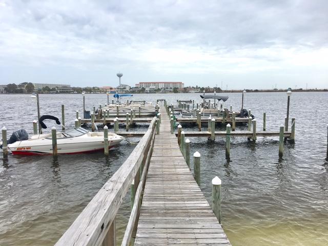 FOUNTAINHEAD CONDO - Residential Lease