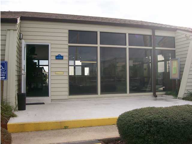 FOUNTAINHEAD CONDO - Residential Lease