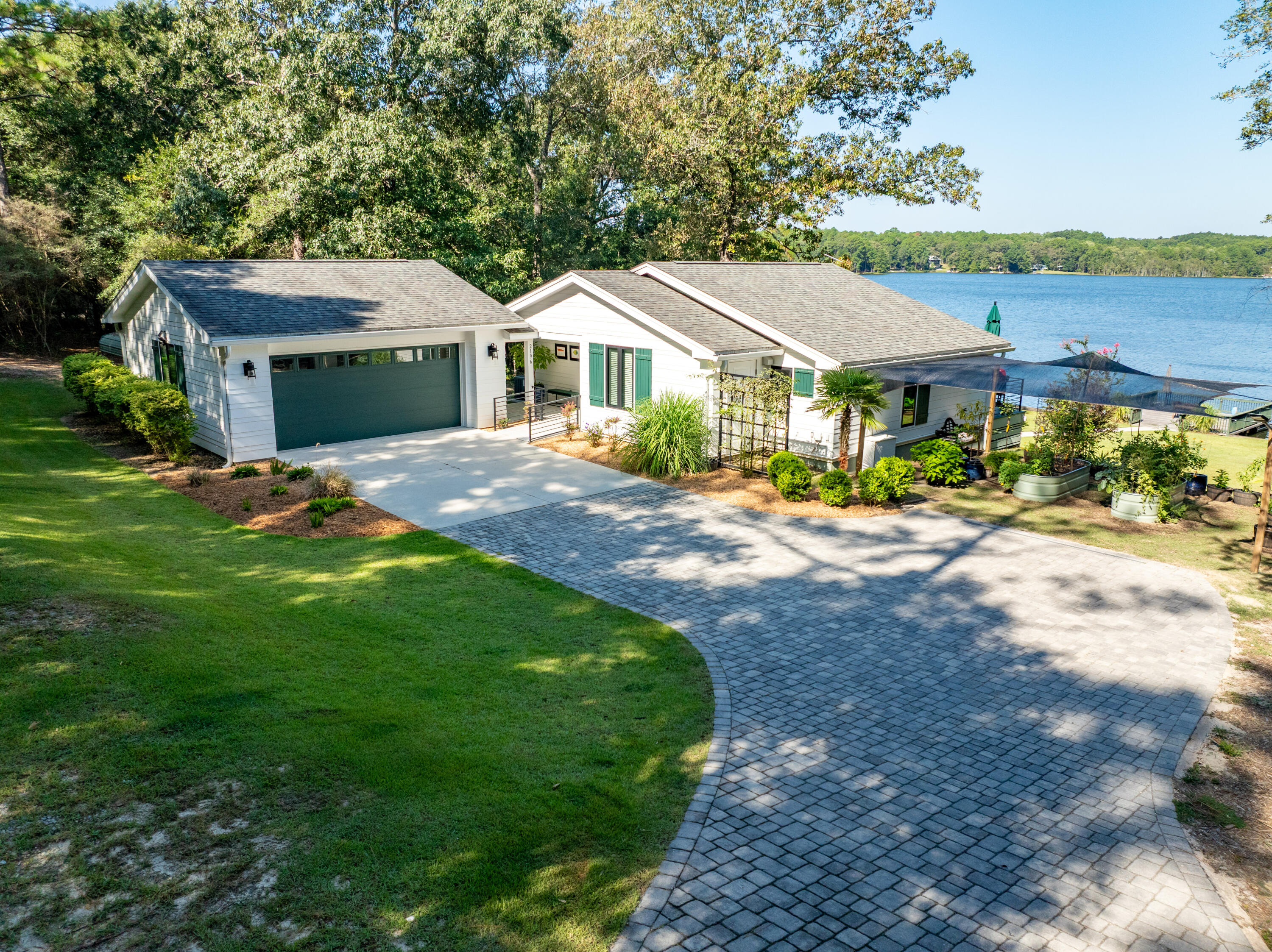SPRING LAKE ESTATES - Residential