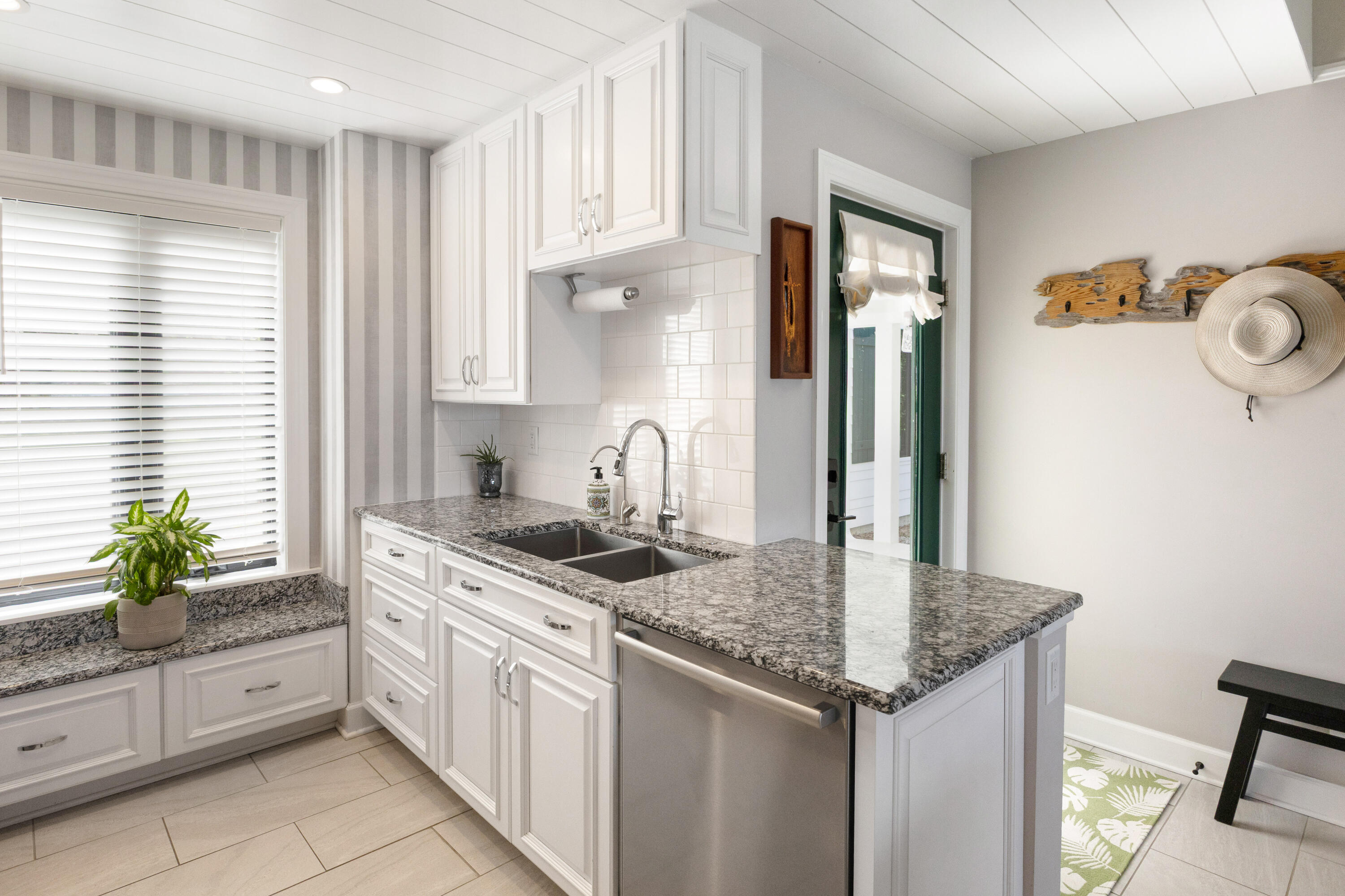 SPRING LAKE ESTATES - Residential