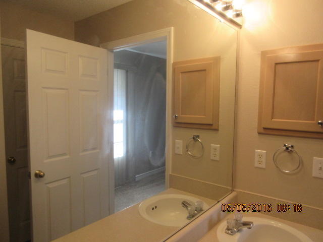 EMERALD VILLAGE S/D - Residential Lease