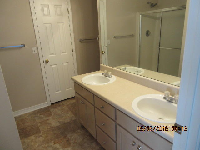 EMERALD VILLAGE S/D - Residential Lease
