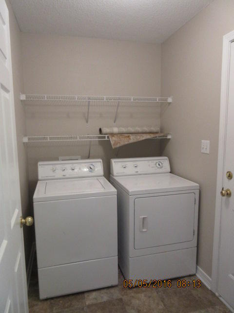 EMERALD VILLAGE S/D - Residential Lease