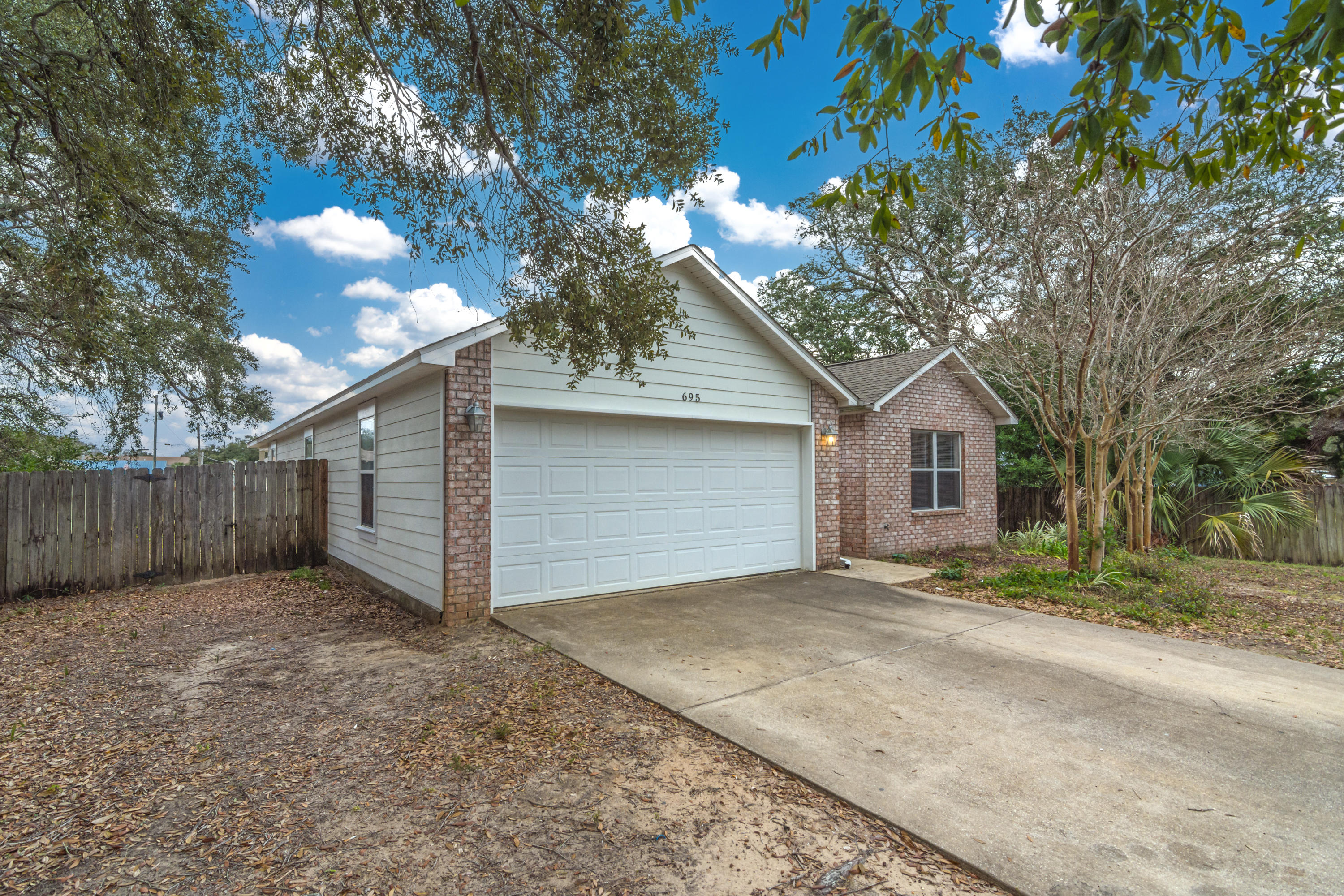 RACETRACK ROAD 1ST - Residential