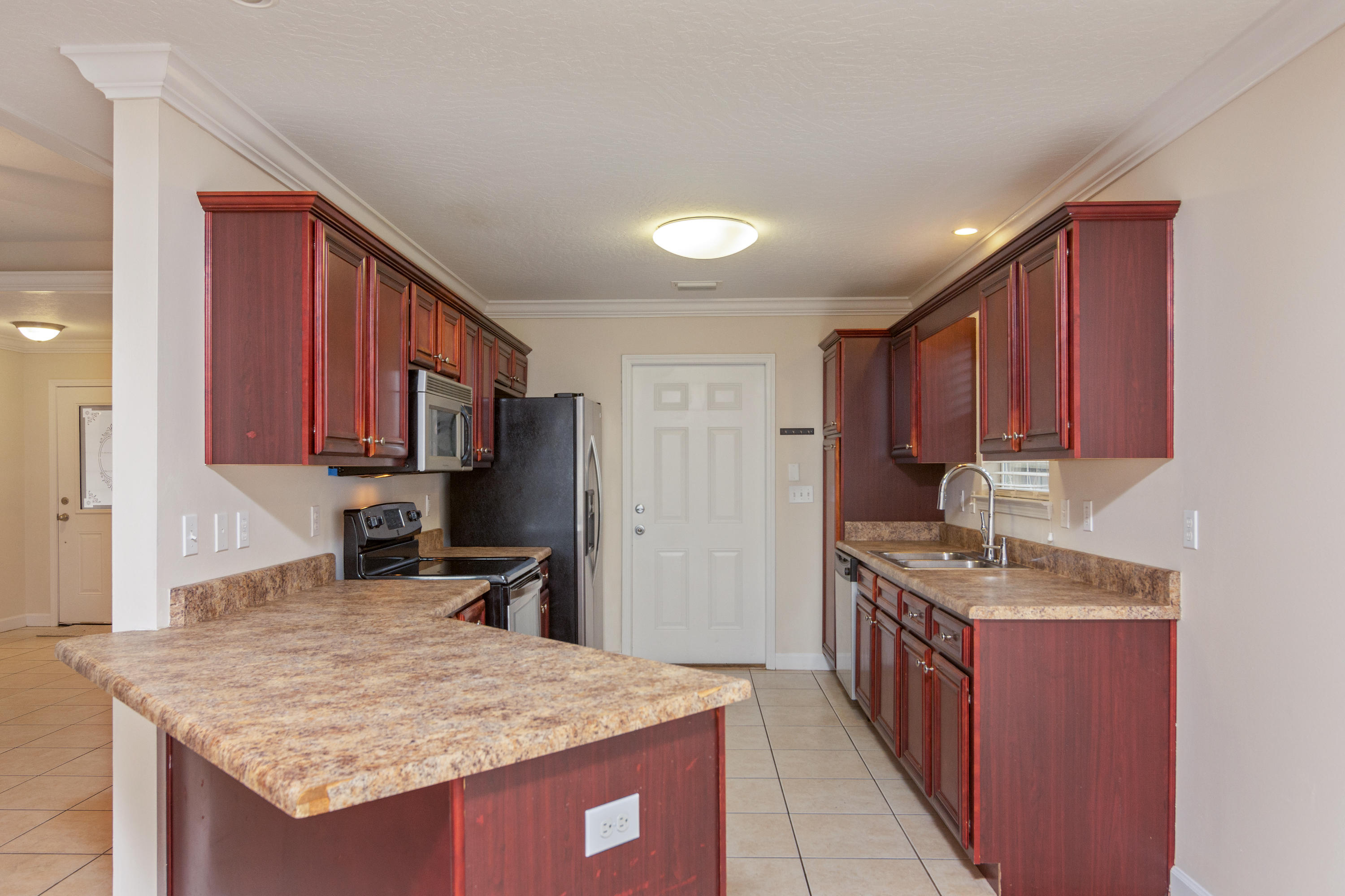 RACETRACK ROAD 1ST - Residential