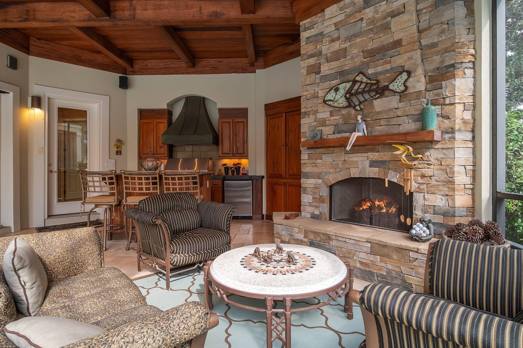 BURNT PINE - Residential