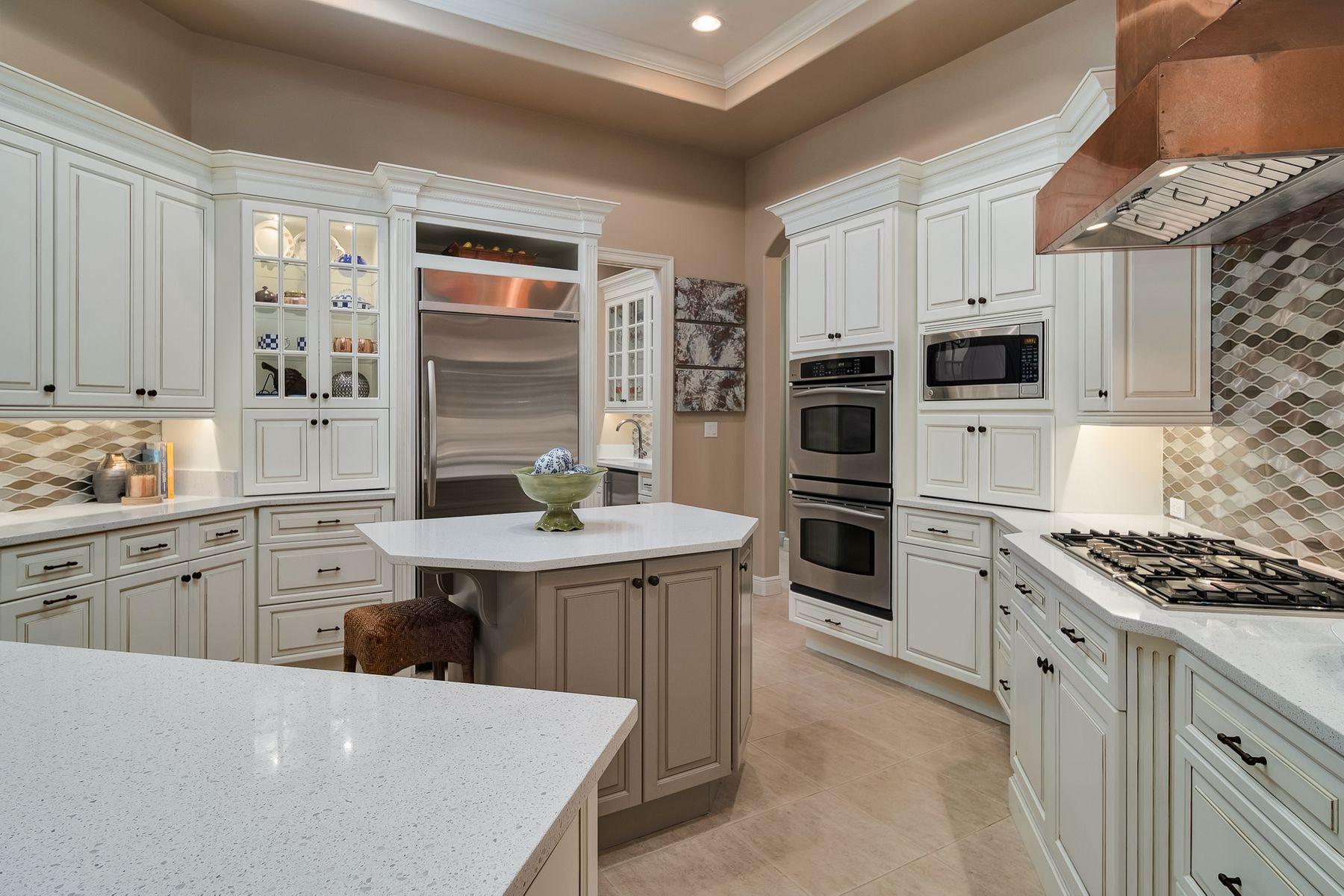 BURNT PINE - Residential