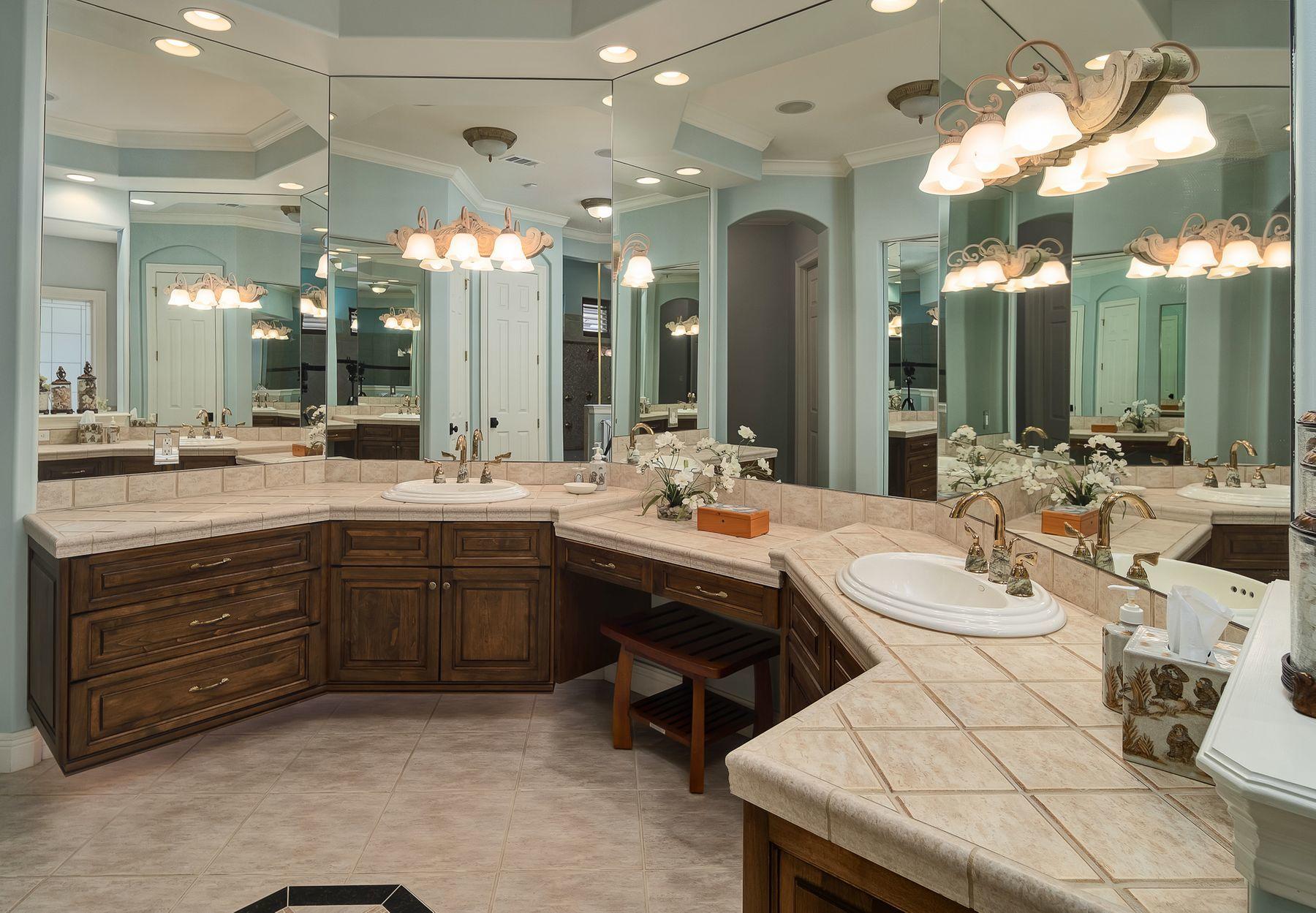 BURNT PINE - Residential