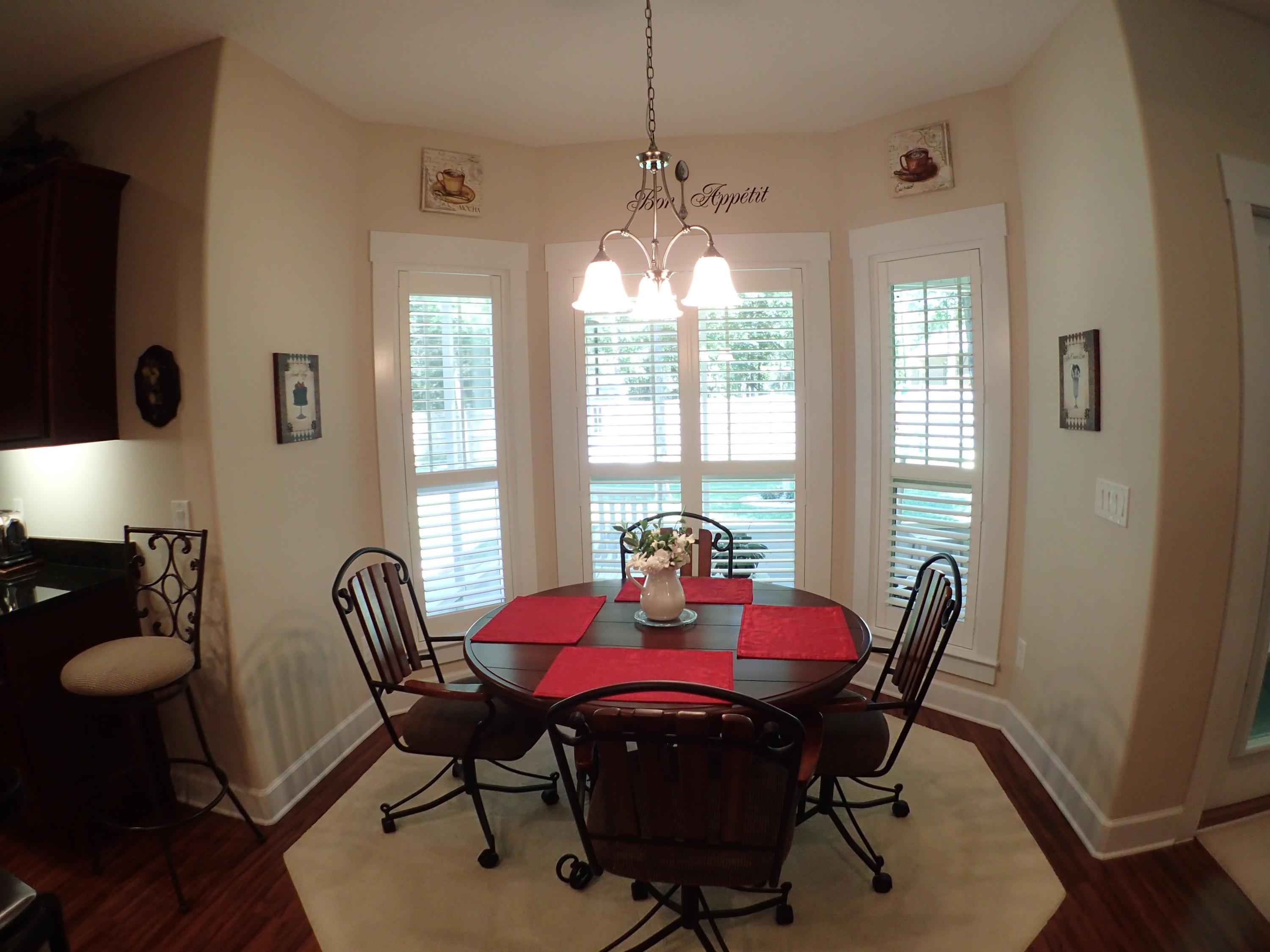 ZACHARY ESTATES - Residential