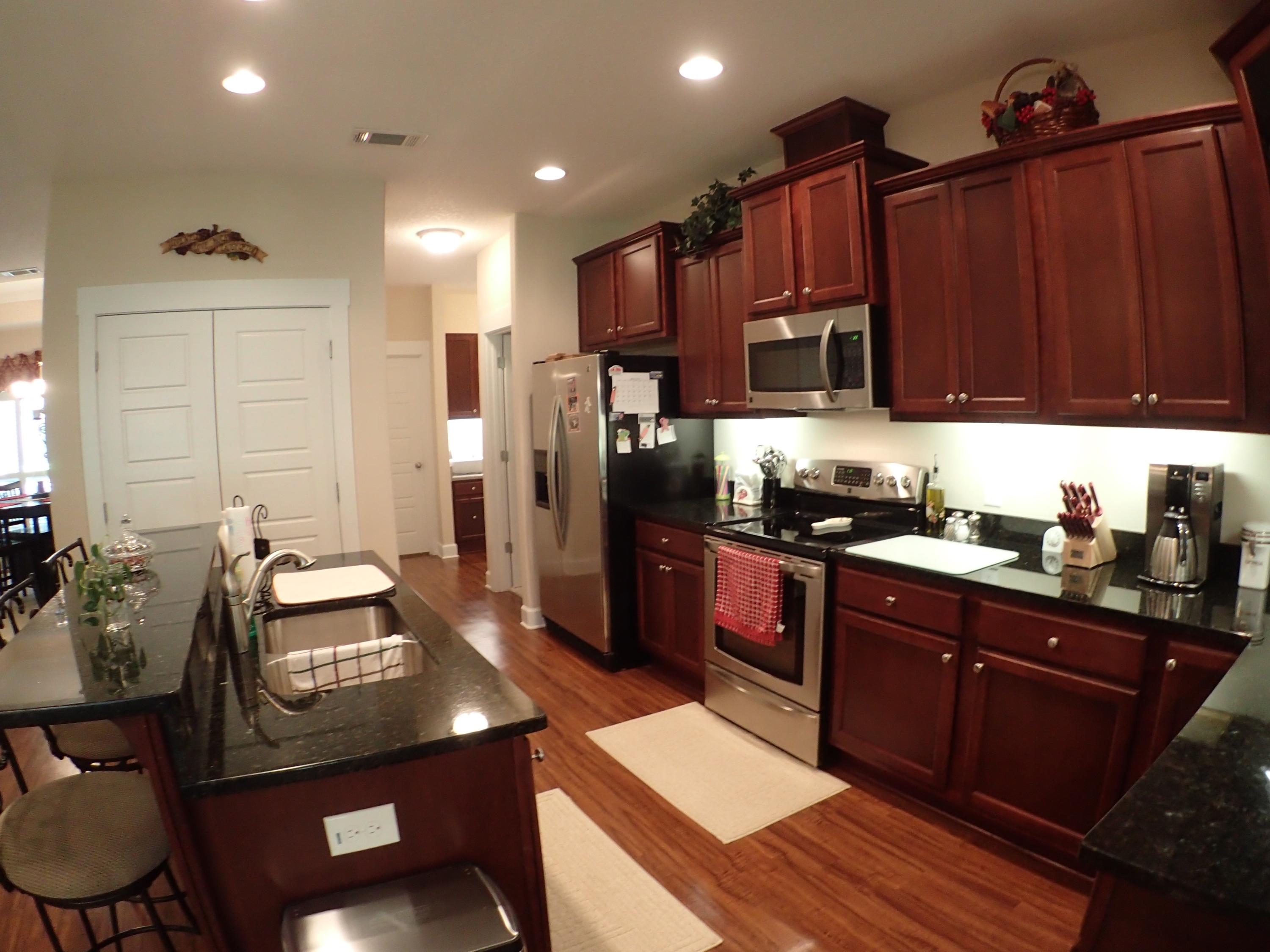 ZACHARY ESTATES - Residential