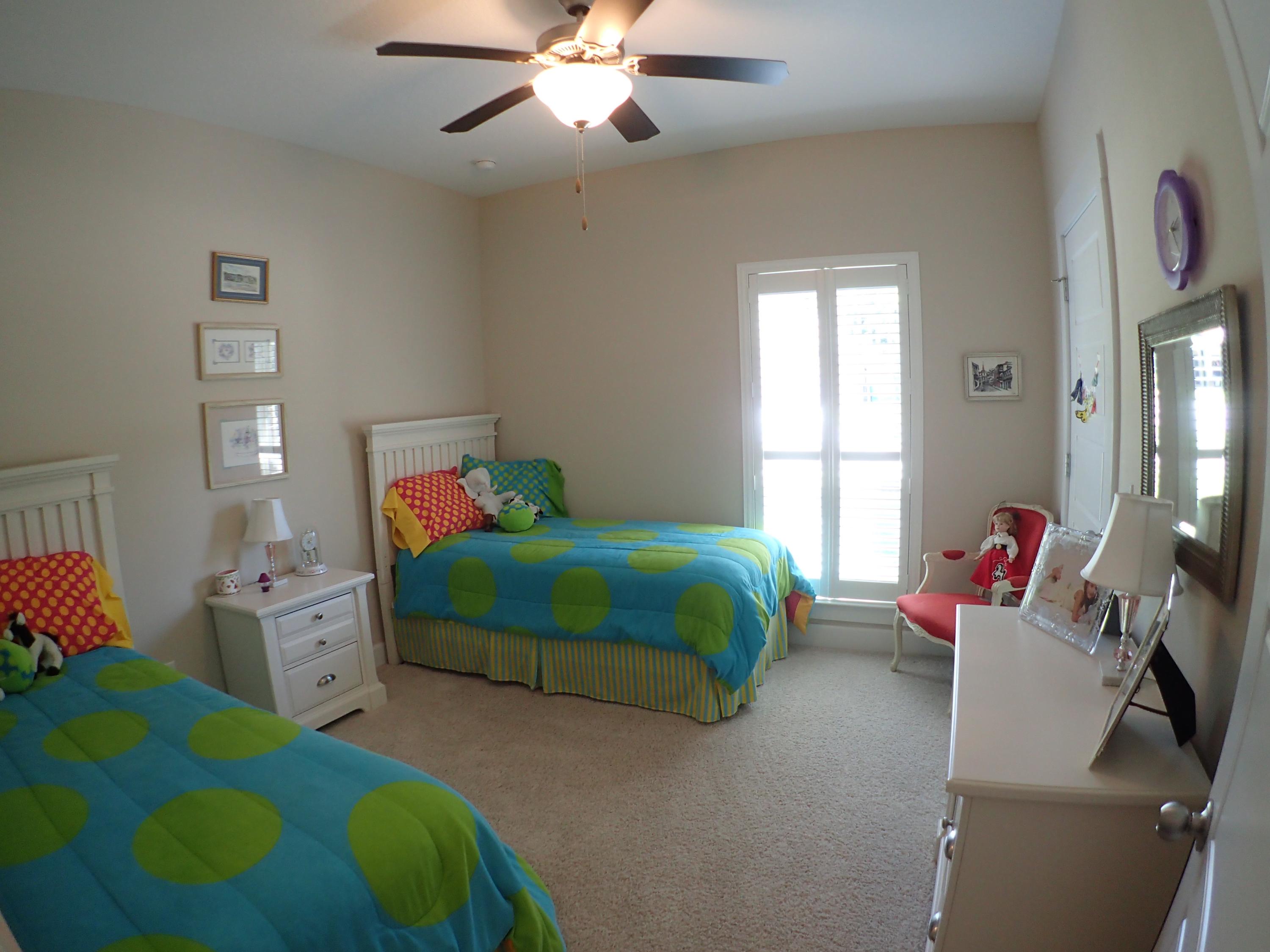 ZACHARY ESTATES - Residential