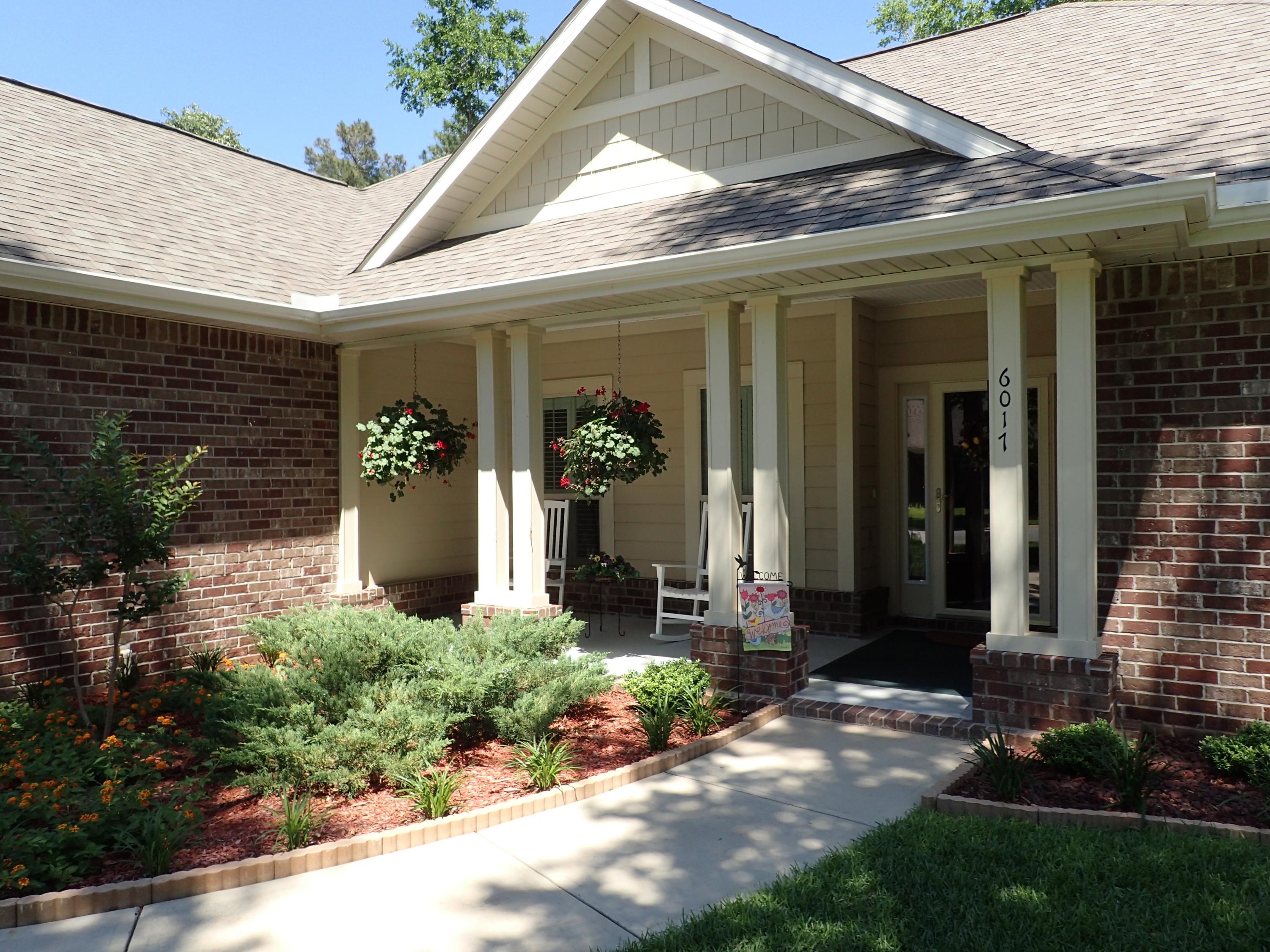 ZACHARY ESTATES - Residential