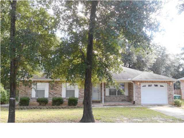 All brick, 3 Bd / 2 Ba home conveniently located to schools & shopping will make great opportunity for starter home. Open floor plan with spacious living room, combination kitchen & dining area, screened porch, back deck, fenced back yard with storage shed.