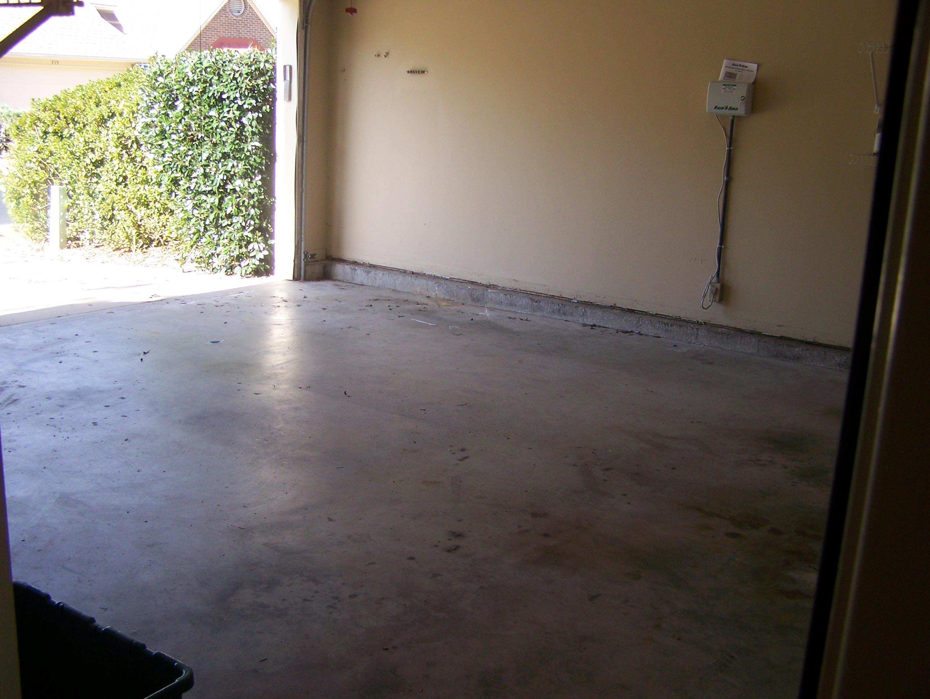 FAIRWAY LAKES PH 1 - Residential Lease