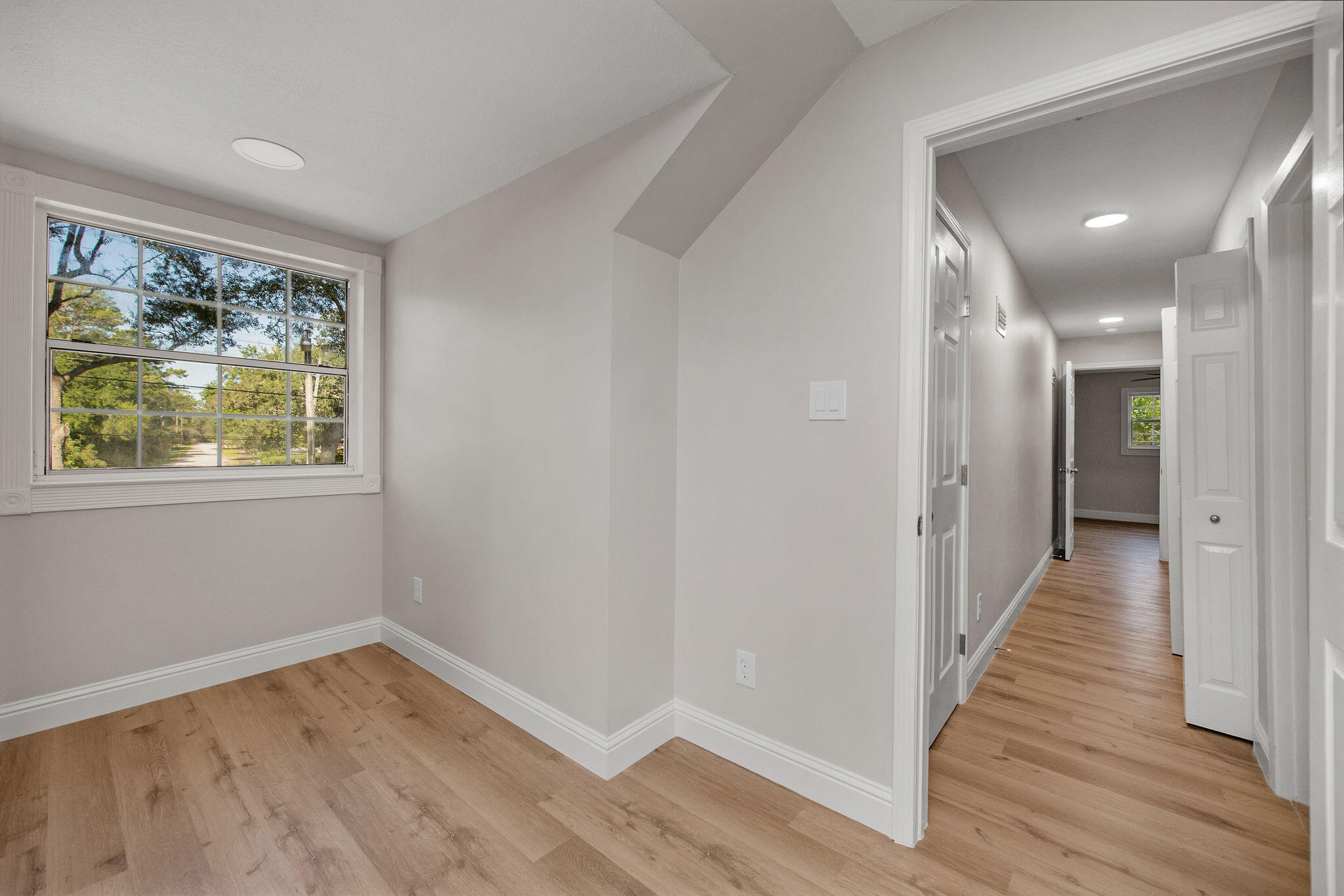 VALPARAISO SHORES - Residential
