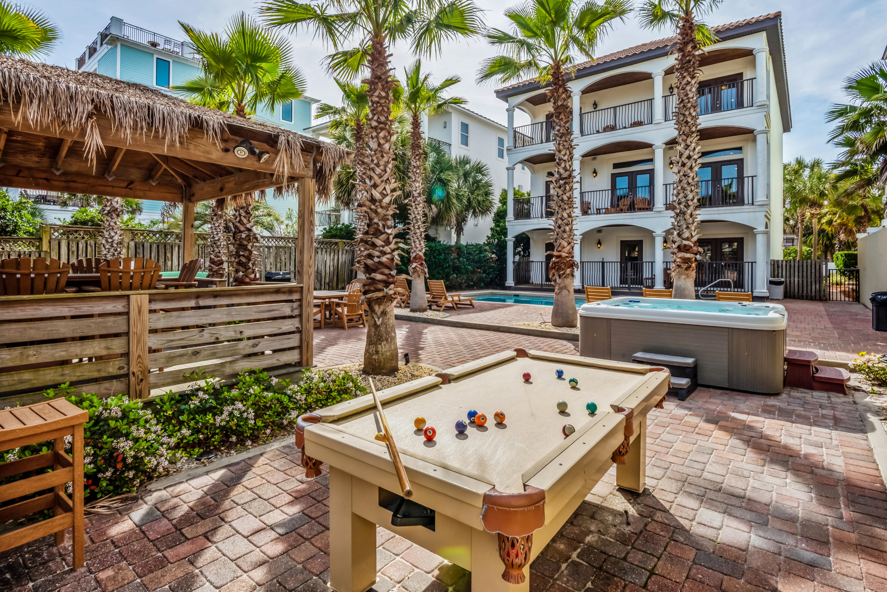 FRANGISTA BEACH - Residential