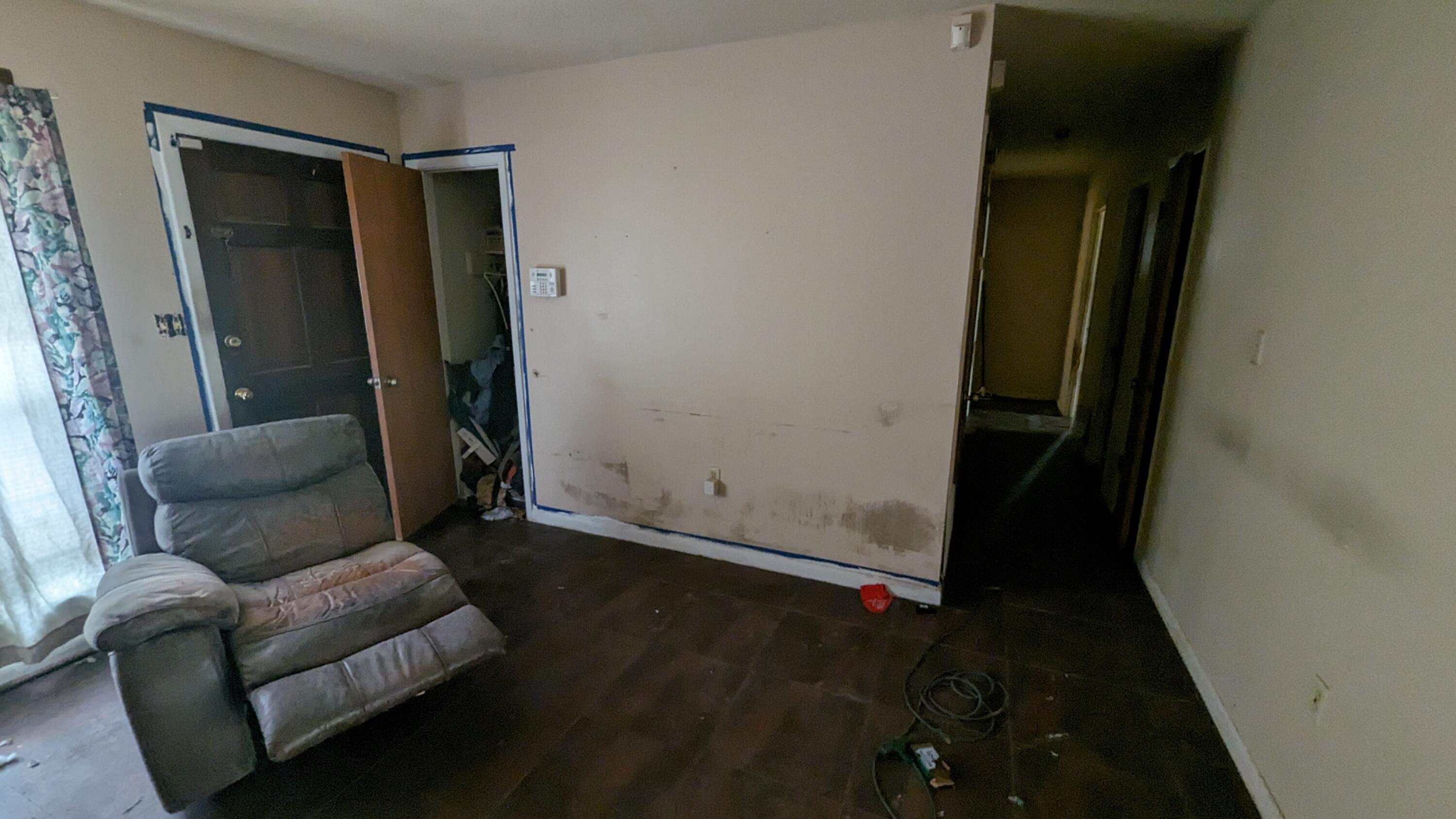 NO RECORDED SUBDIVISION - Residential