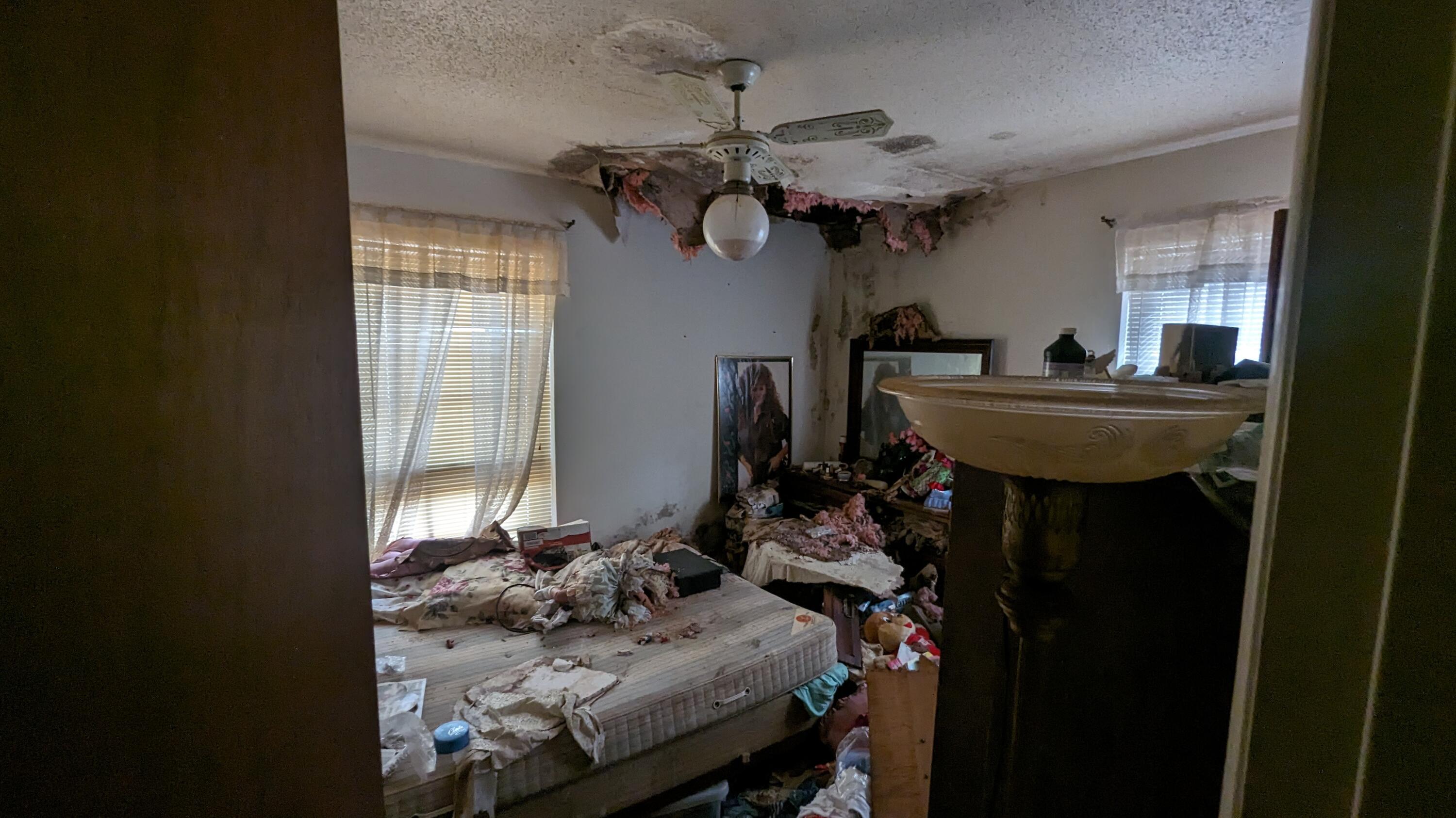 NO RECORDED SUBDIVISION - Residential