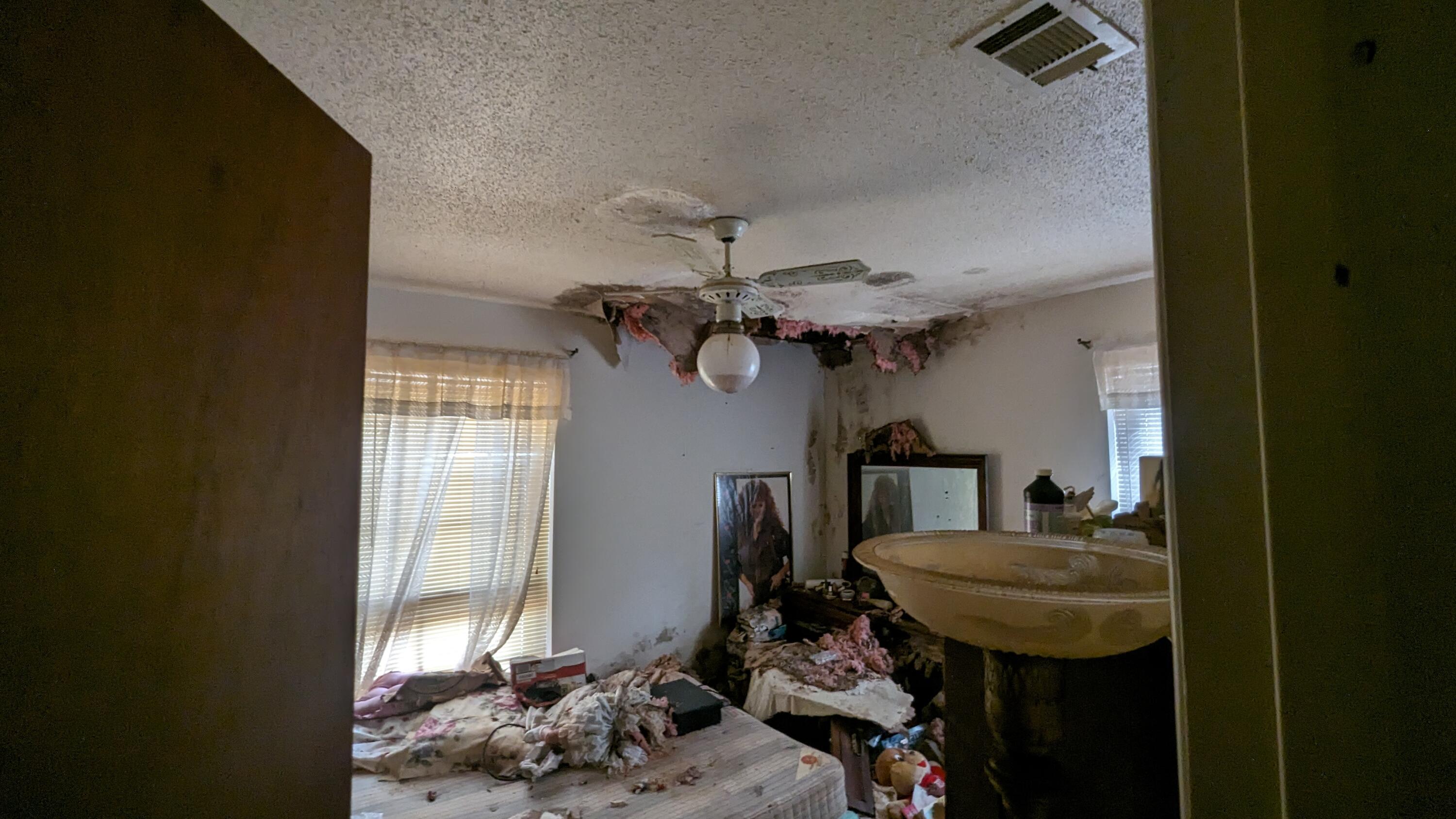 NO RECORDED SUBDIVISION - Residential