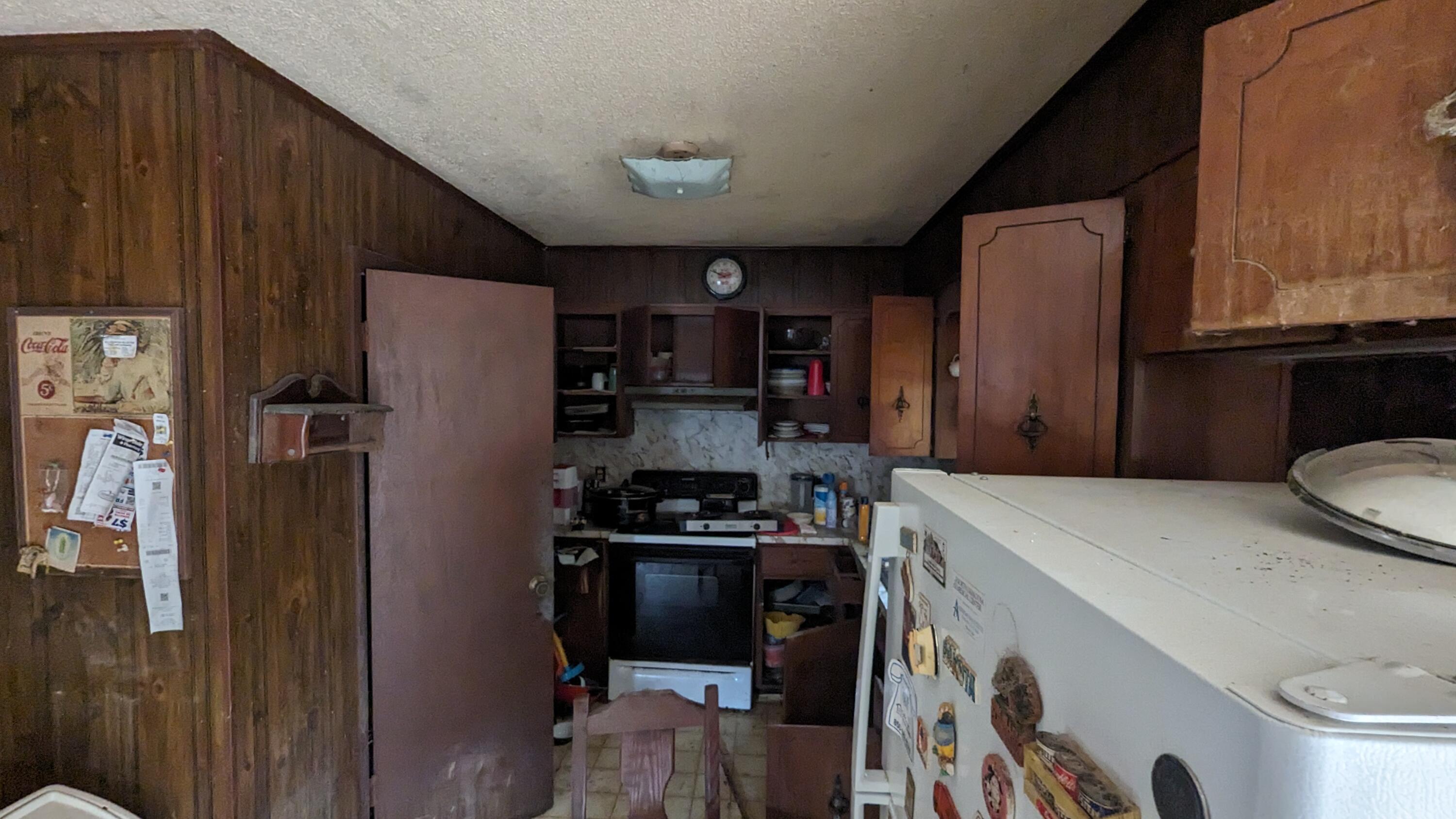 NO RECORDED SUBDIVISION - Residential