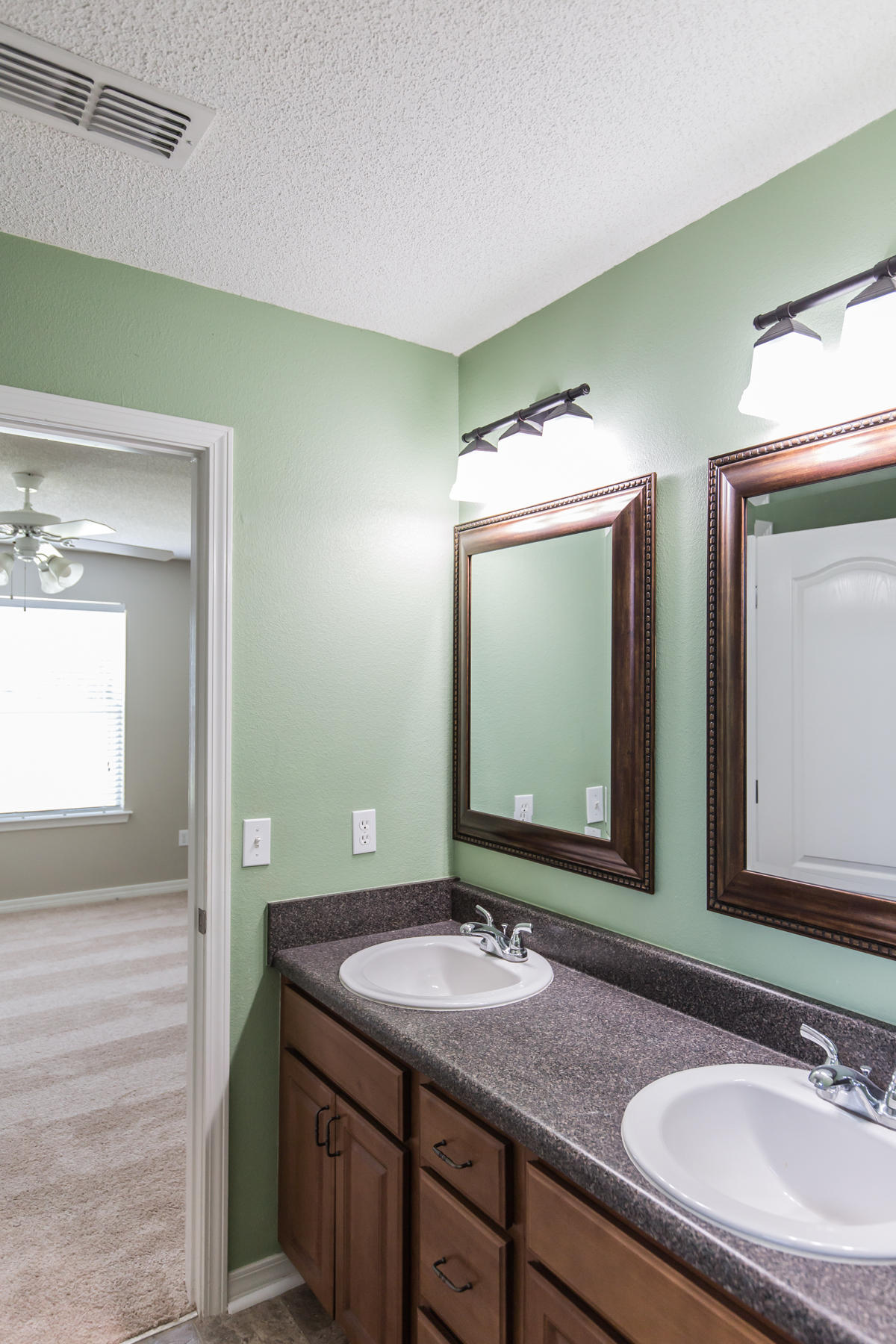 PROMISE CREEK - Residential