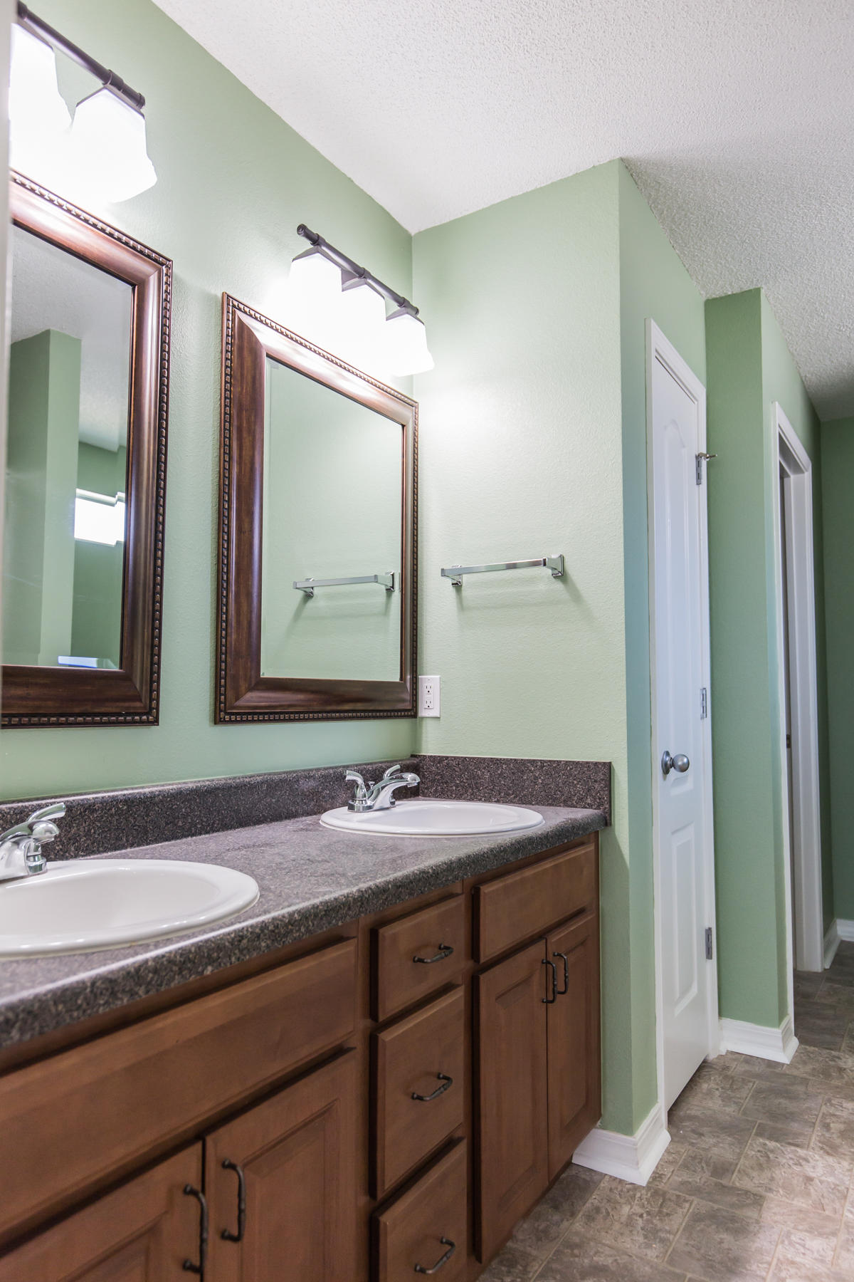 PROMISE CREEK - Residential