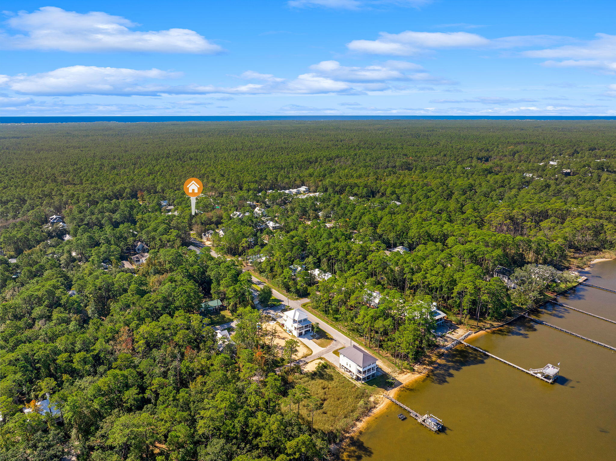 MAGNOLIA BEACH - Residential