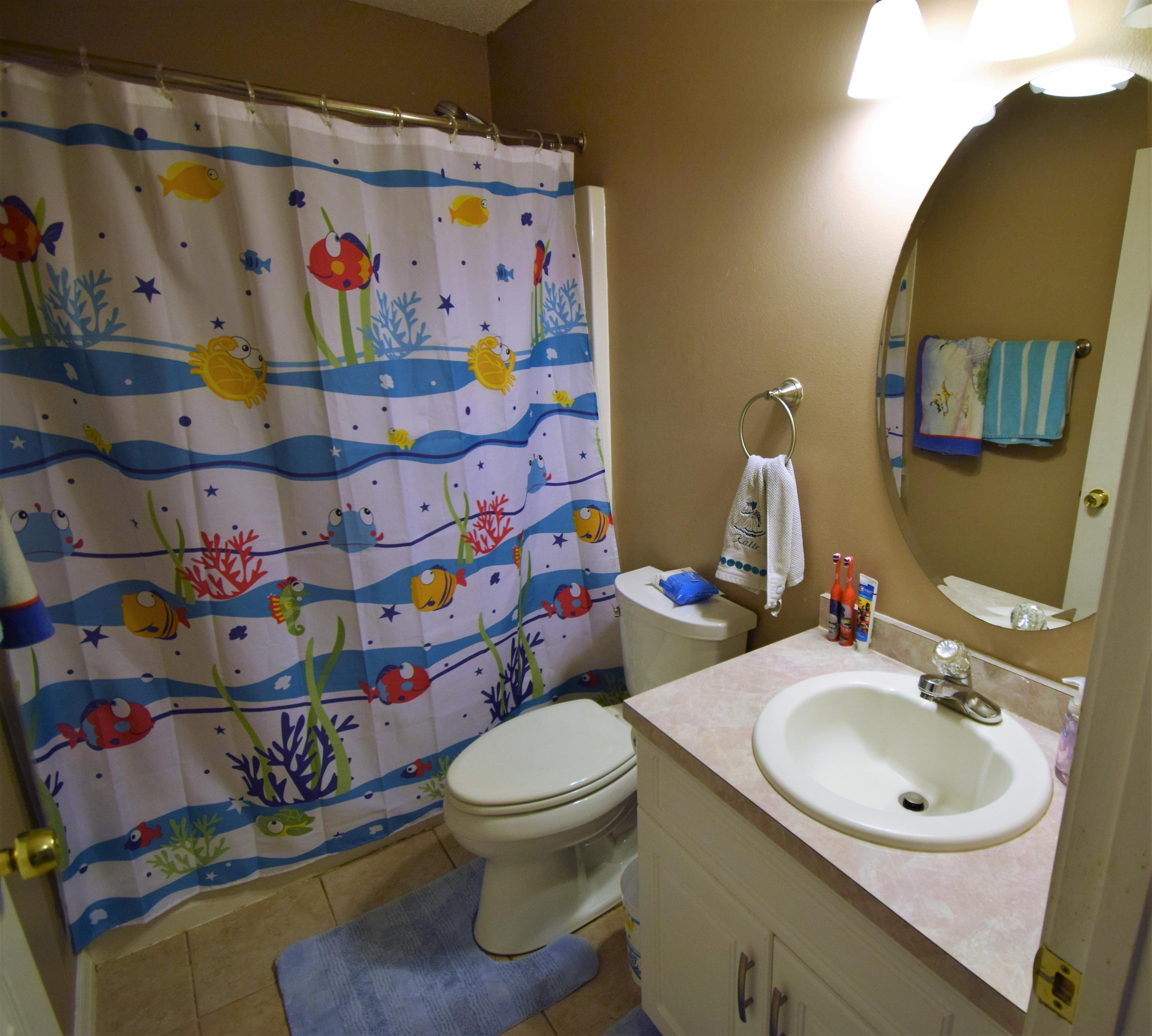 NORTHVIEW ESTATES 7TH ADDN - Residential