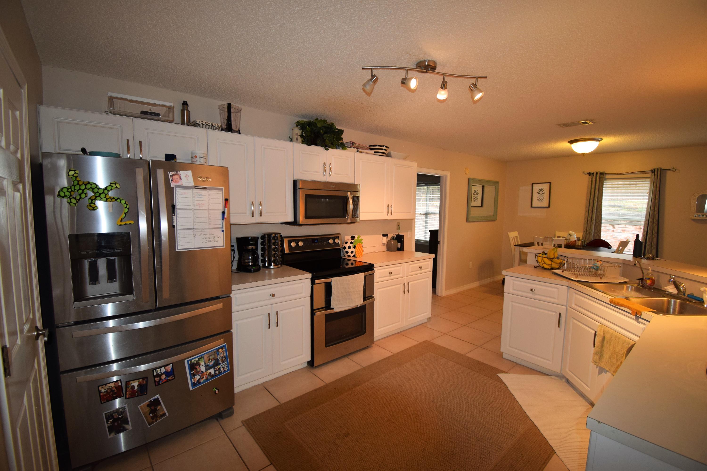 NORTHVIEW ESTATES 7TH ADDN - Residential