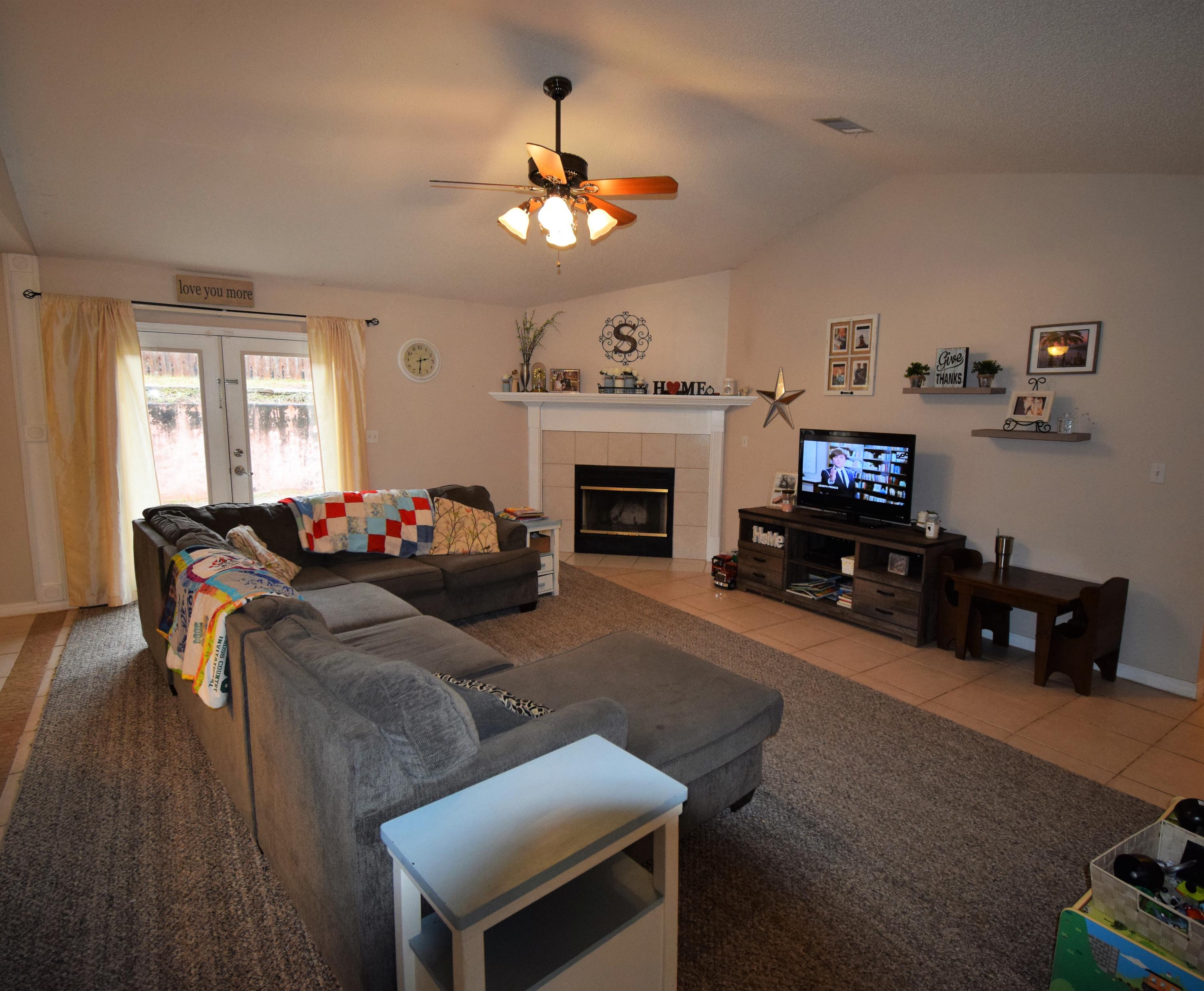 NORTHVIEW ESTATES 7TH ADDN - Residential