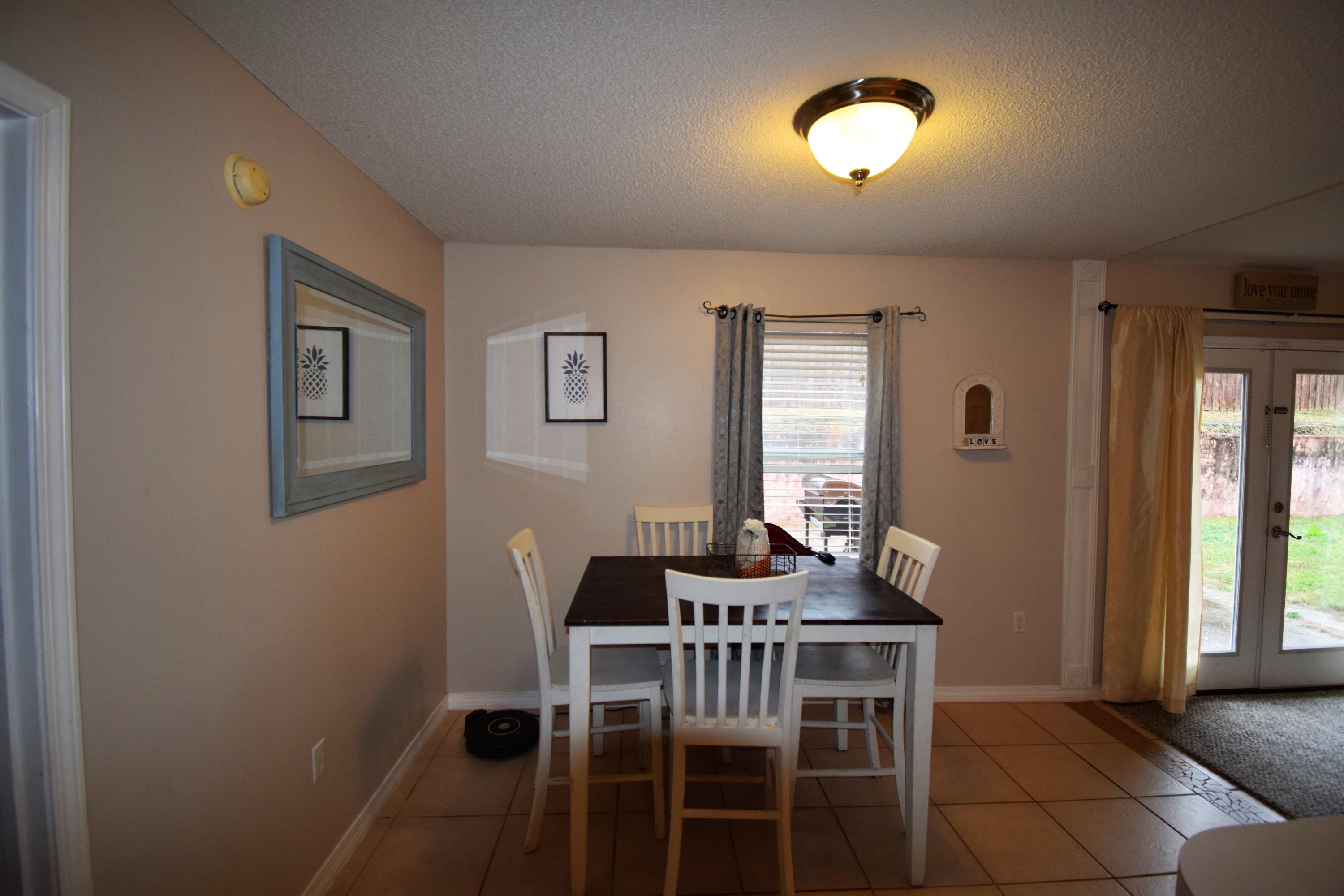 NORTHVIEW ESTATES 7TH ADDN - Residential