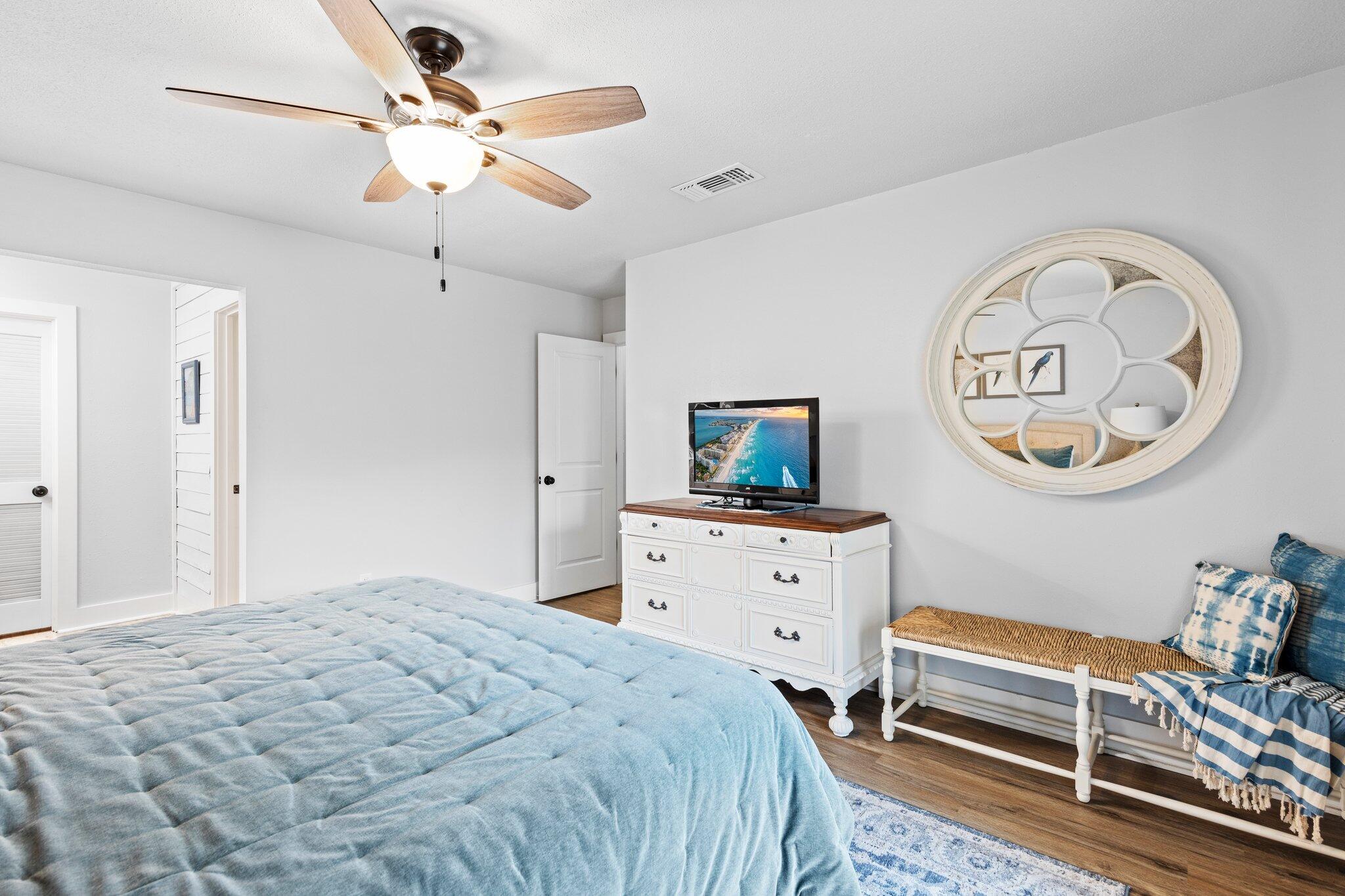 ROYAL OAK VILLAGE - Residential