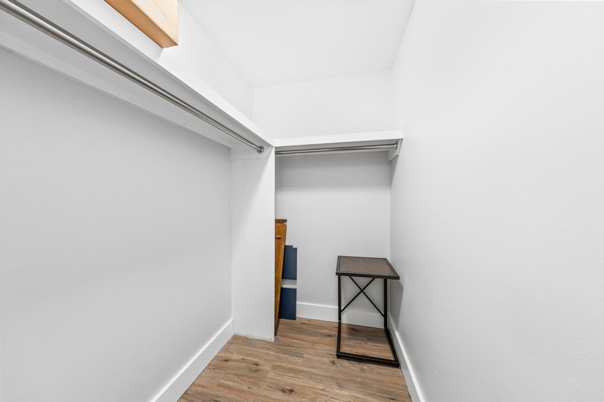 ROYAL OAK VILLAGE - Residential