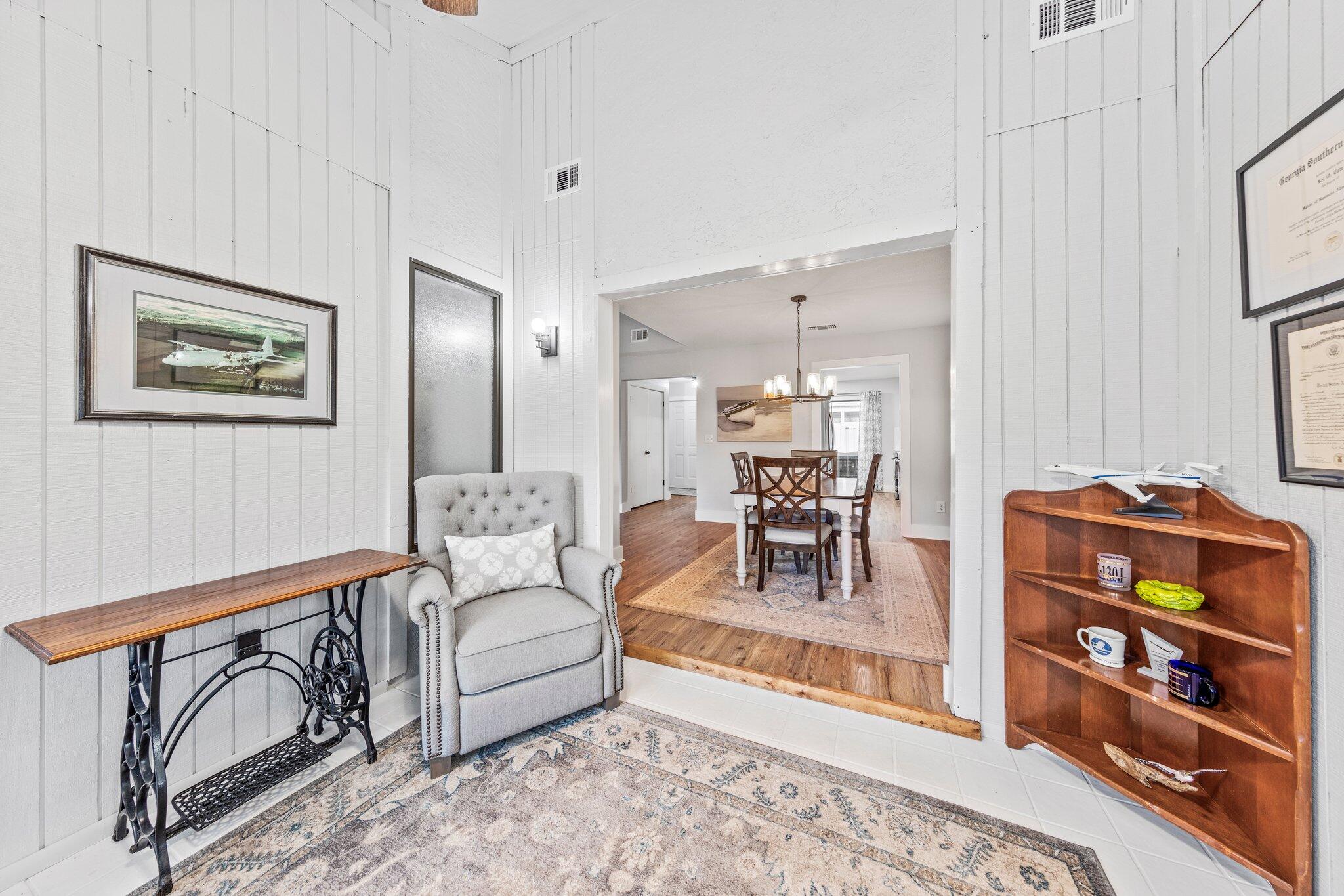 ROYAL OAK VILLAGE - Residential