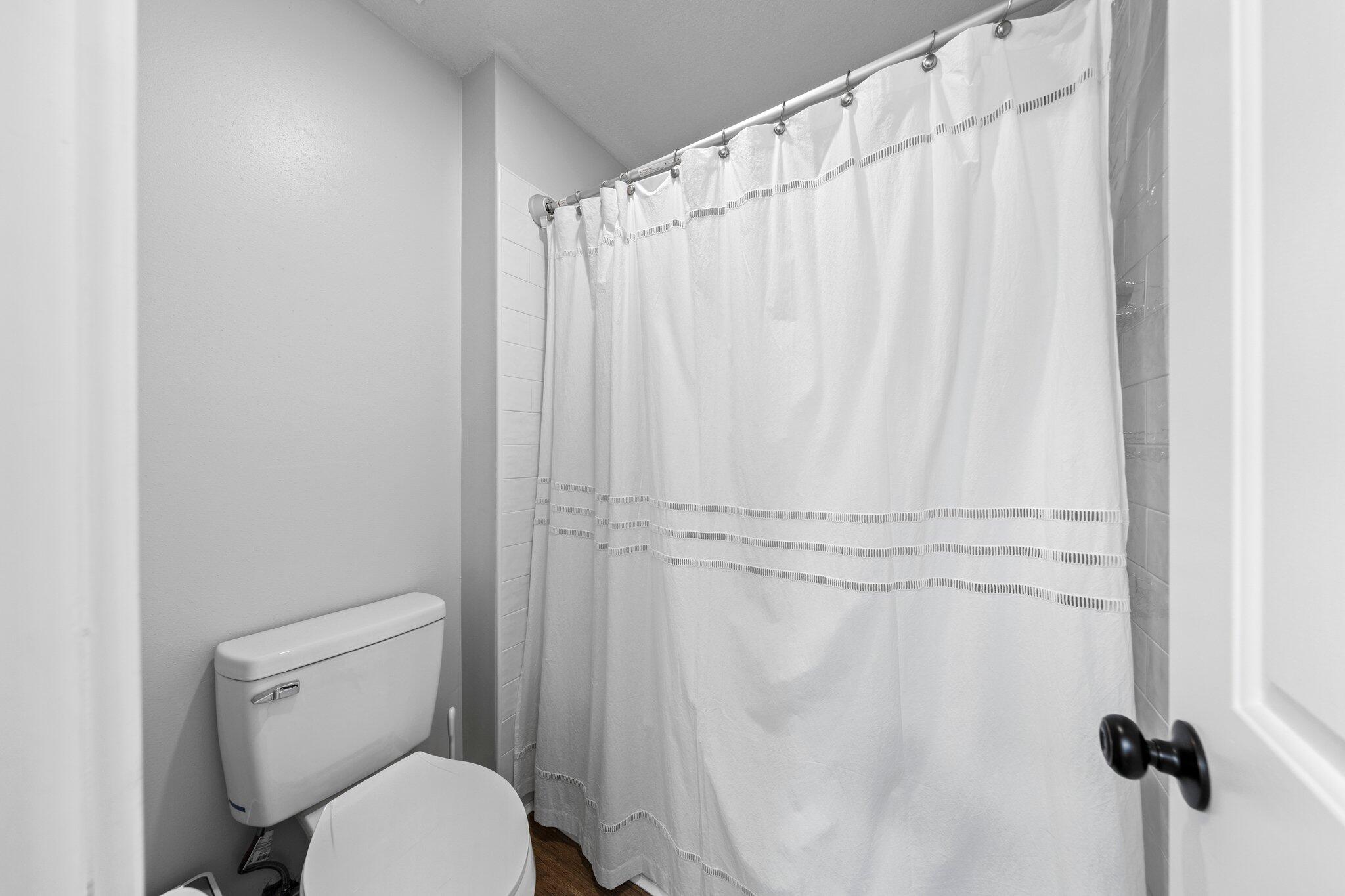 ROYAL OAK VILLAGE - Residential