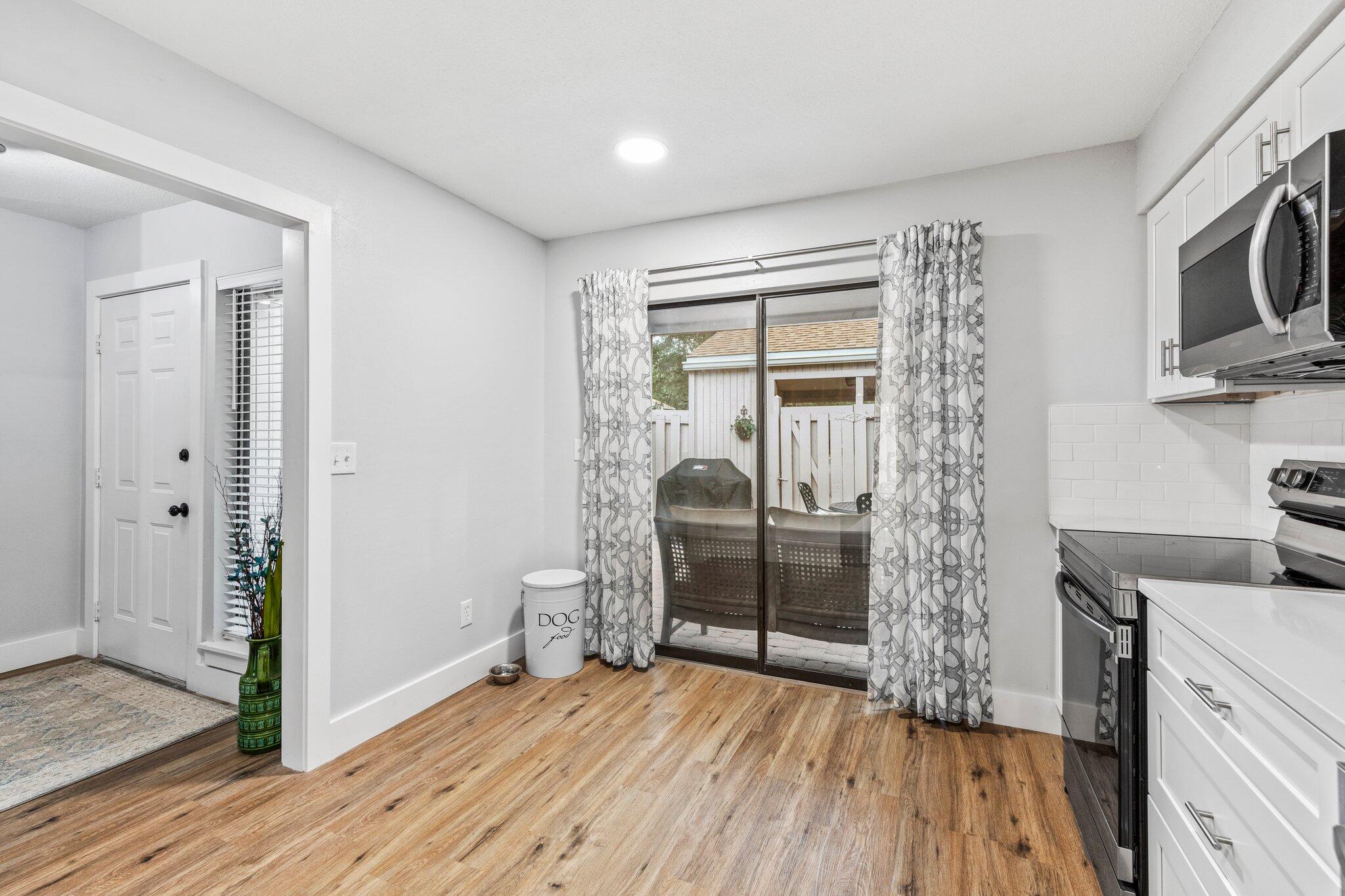 ROYAL OAK VILLAGE - Residential