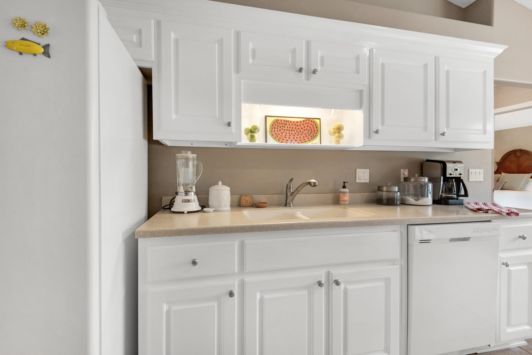 HOLLEY BY THE SEA - Residential