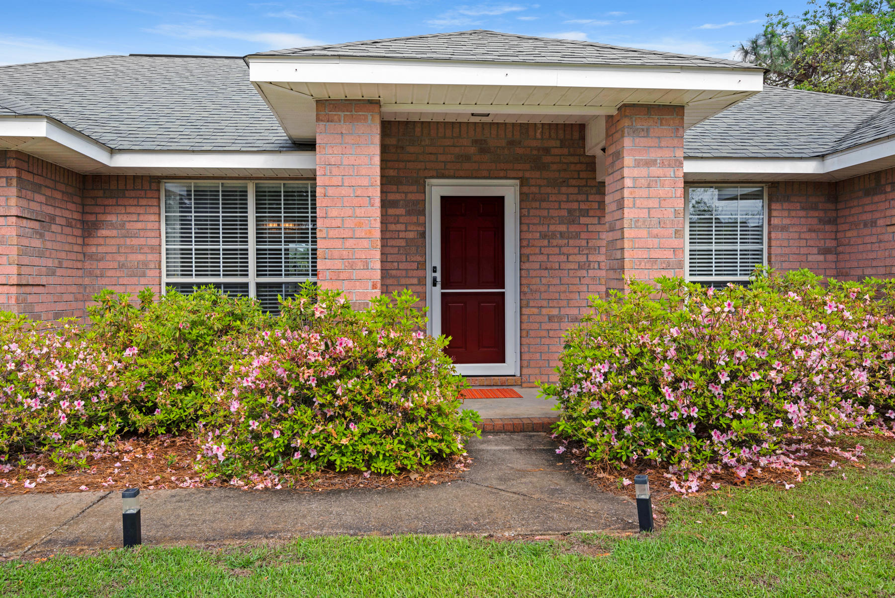 HOLLEY BY THE SEA - Residential