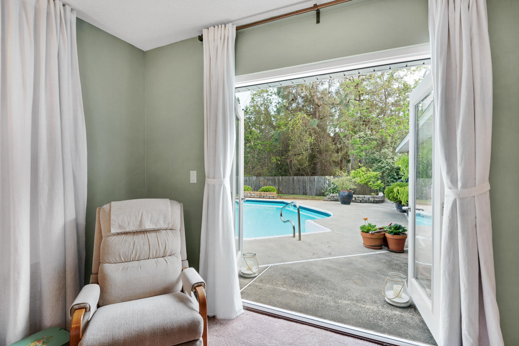 HOLLEY BY THE SEA - Residential