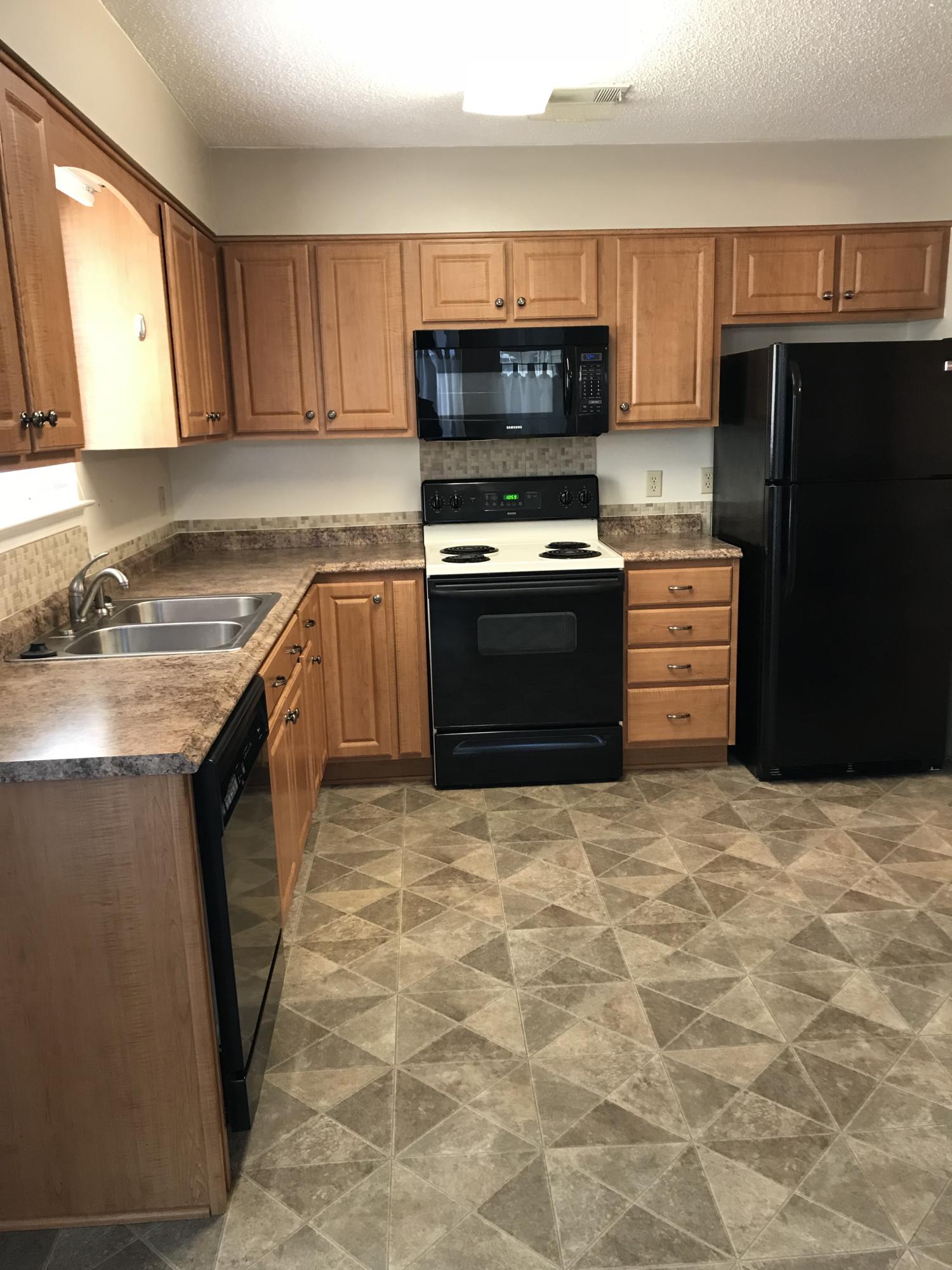 Blue Pine Village Ph I - Residential Lease